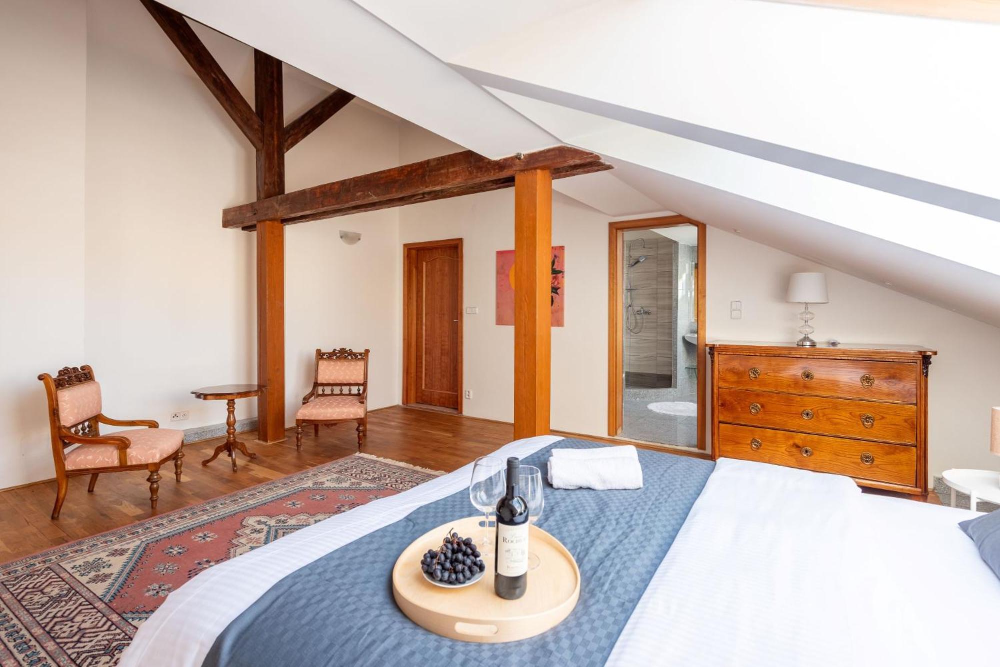 Lägenhet Cozy 4-bedrooms With Terrace *