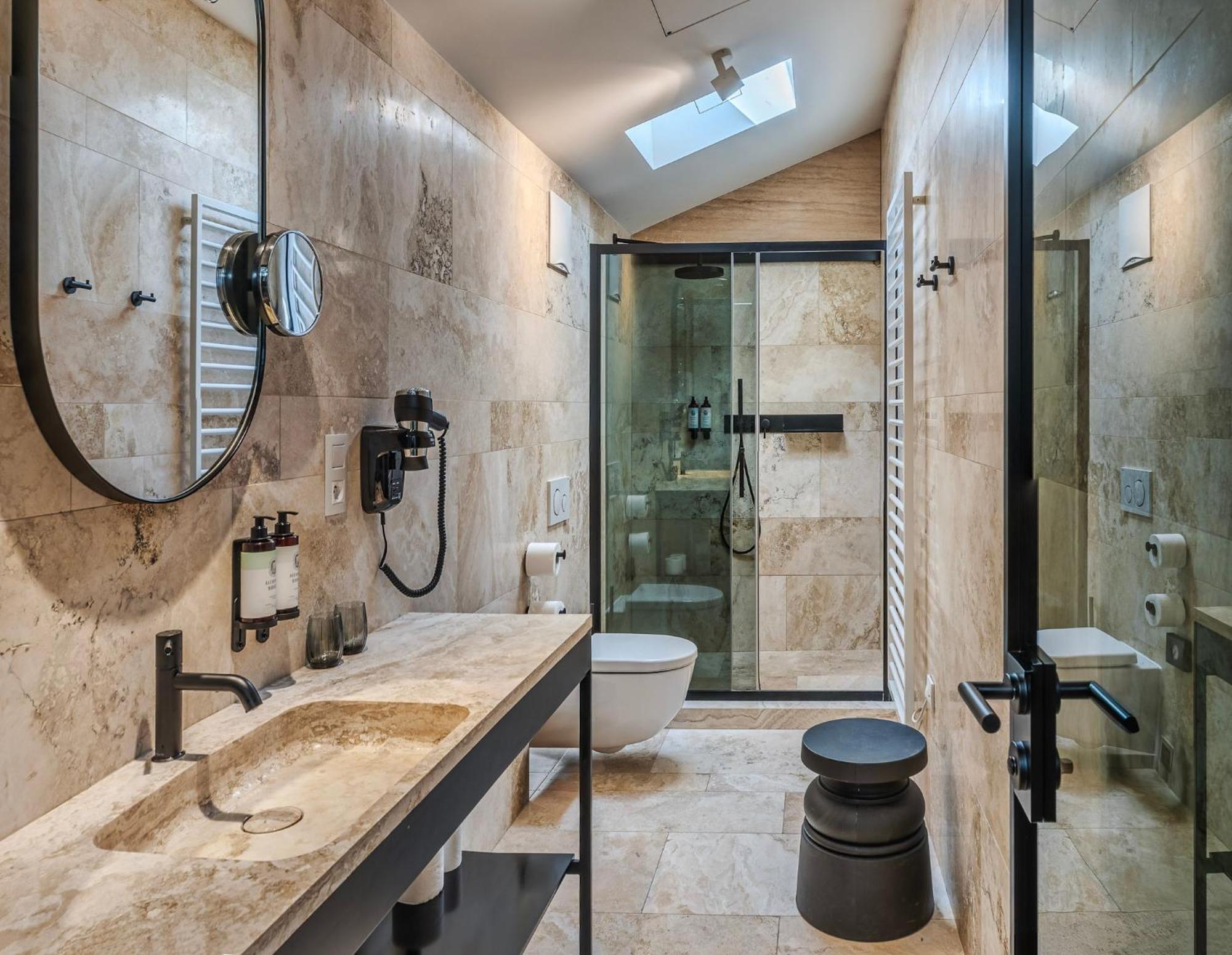 Mottl House By Adrez 4* Prag