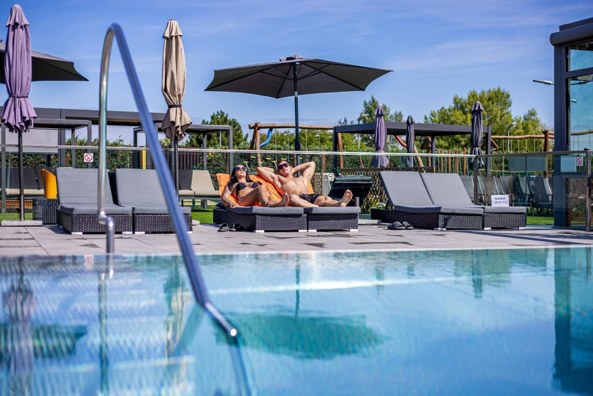 Hotel Aura Design&garden Pool