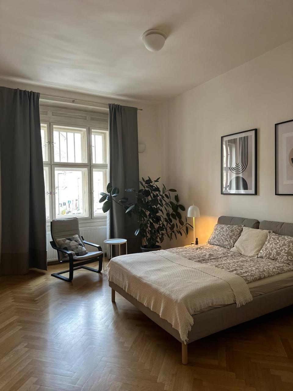 Spacious Elegance - A Gem Apartment Prag