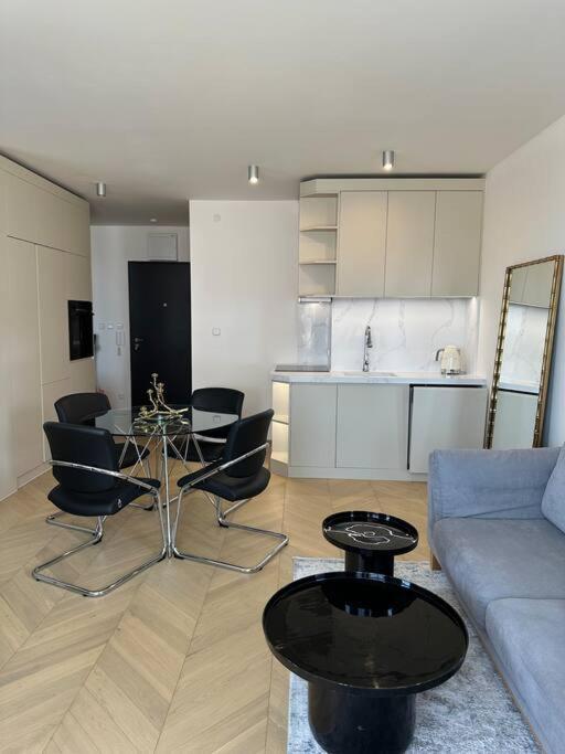 Lejlighed Luxe Near The Airport