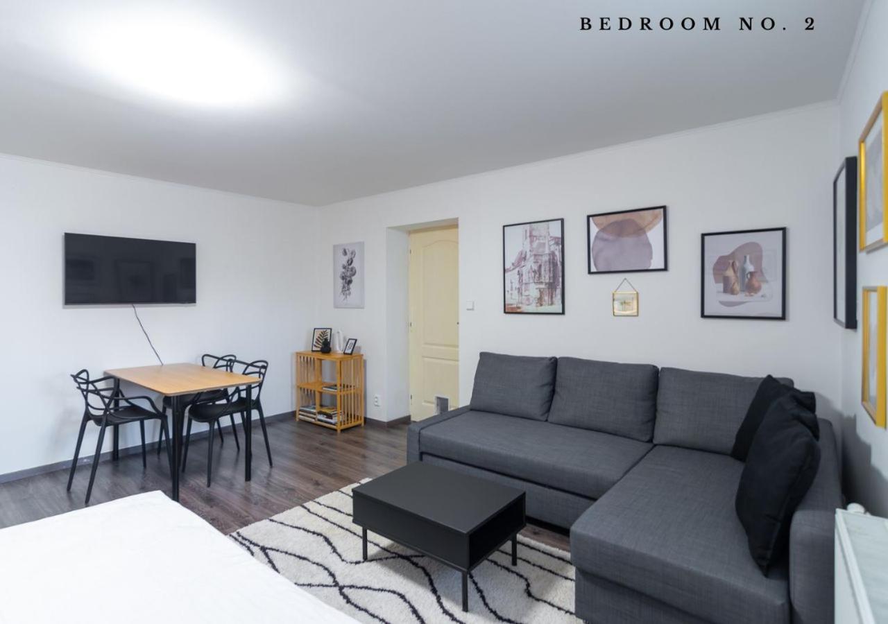 The Bookhouse, 5-bedroom By Castle Aparthotel Prag