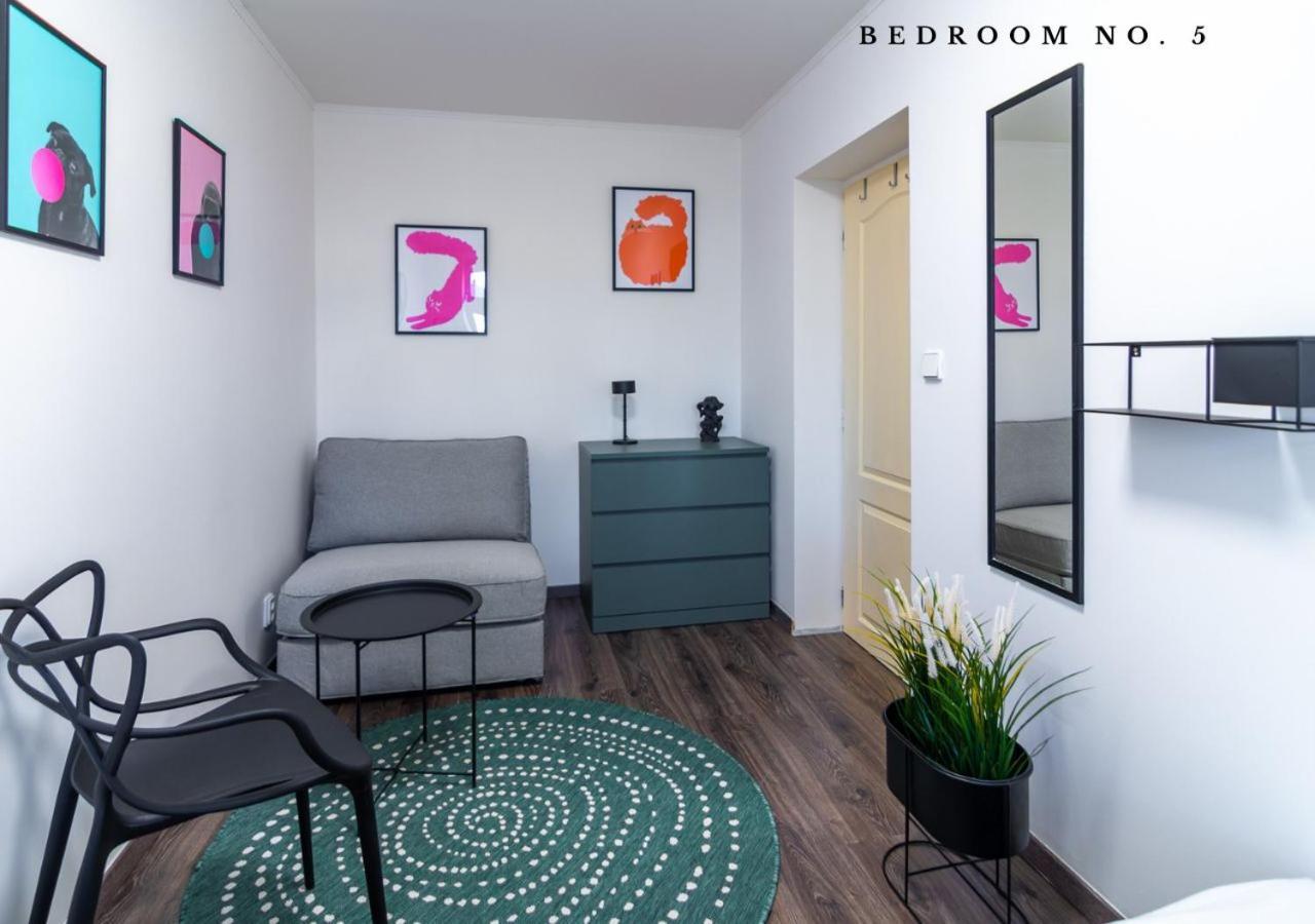 The Bookhouse, 5-bedroom By Castle Aparthotel *