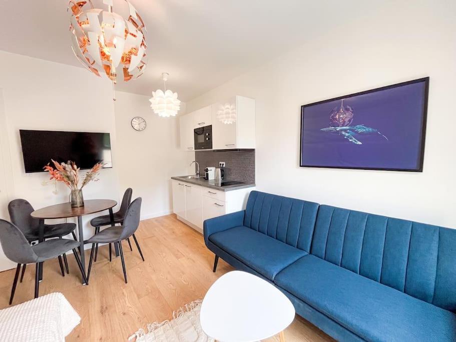Apartment Crystal 404 *