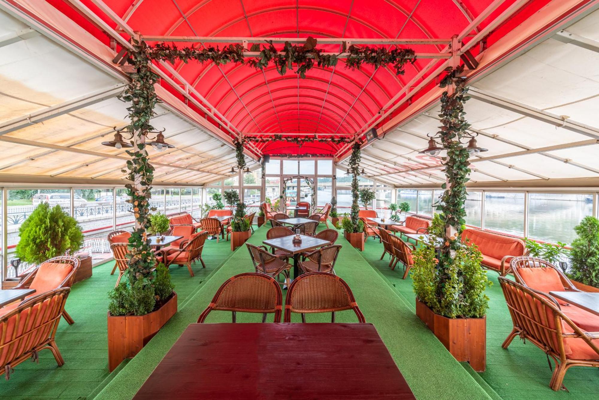 Albatros Båthotell Prag