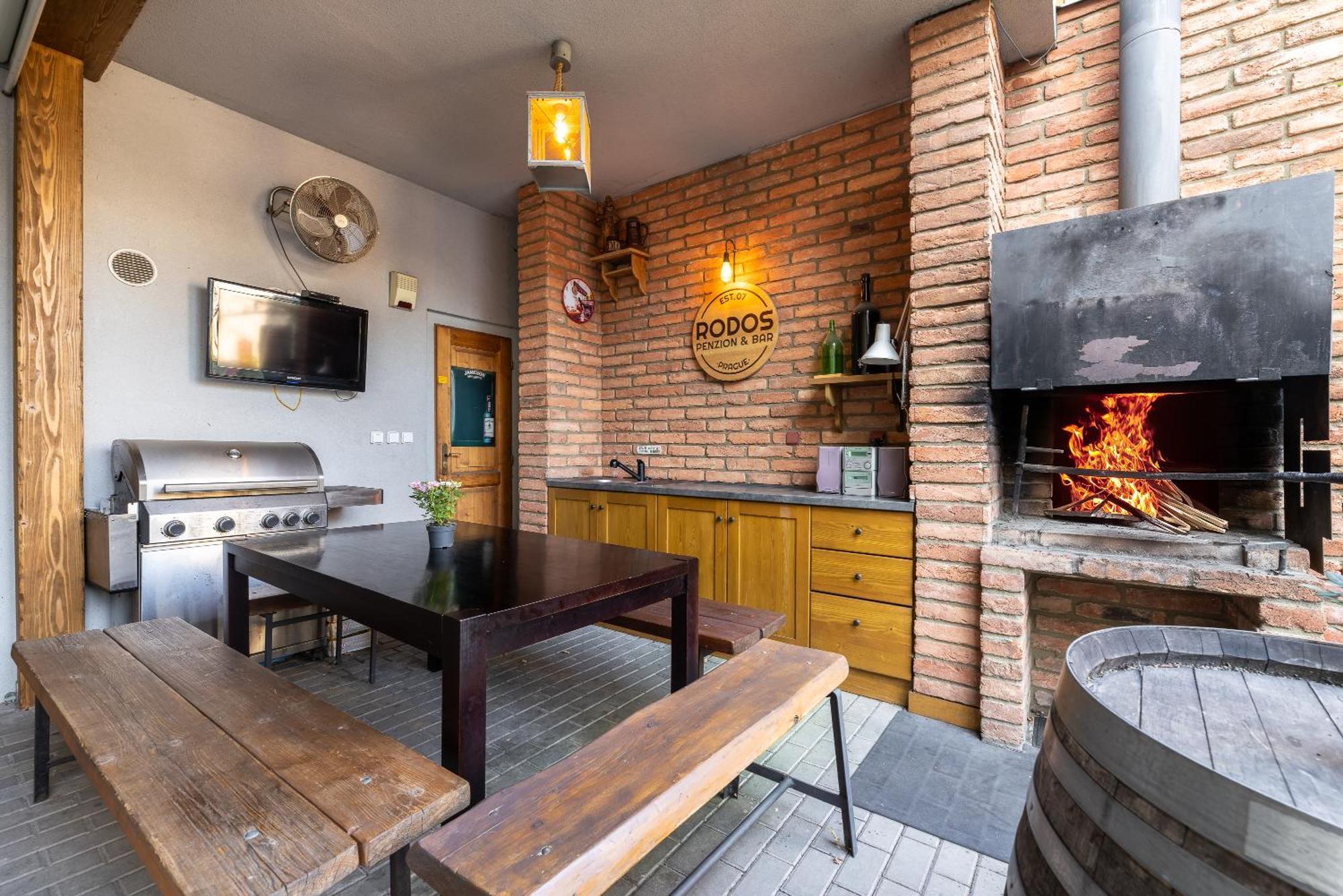 Rodos - Cafe 2* Prague