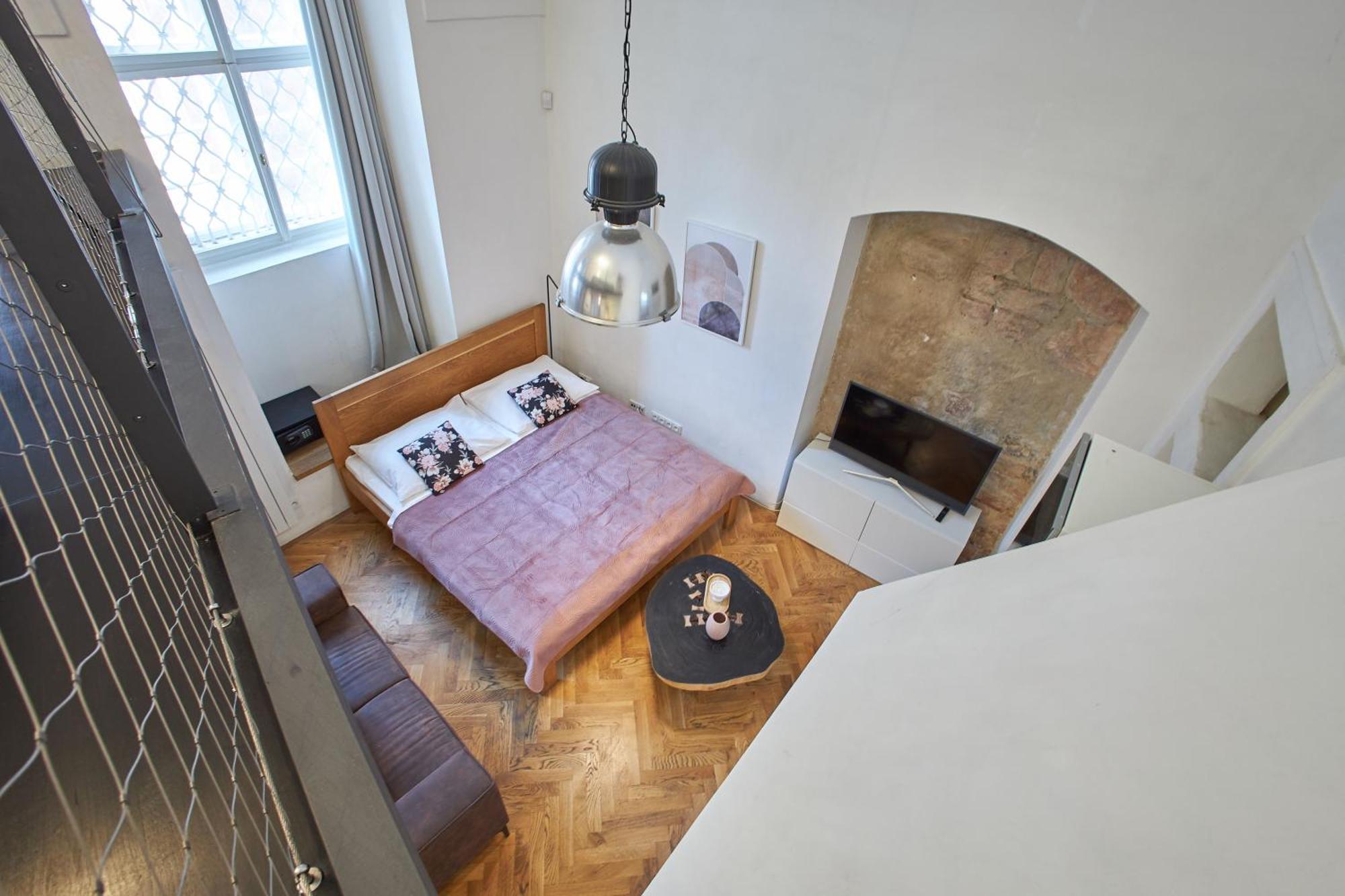 Lazenska N4 Aparthotel Prag