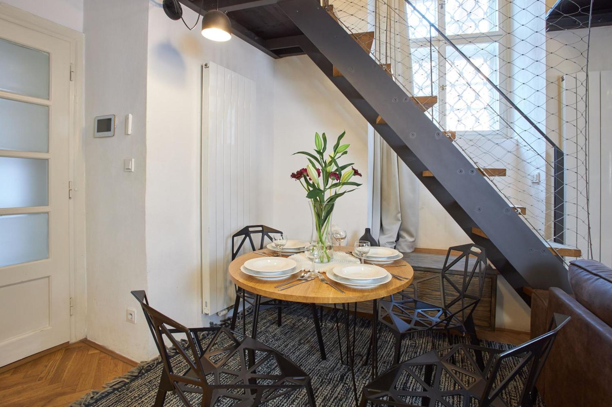 Lazenska N4 Aparthotel 4*