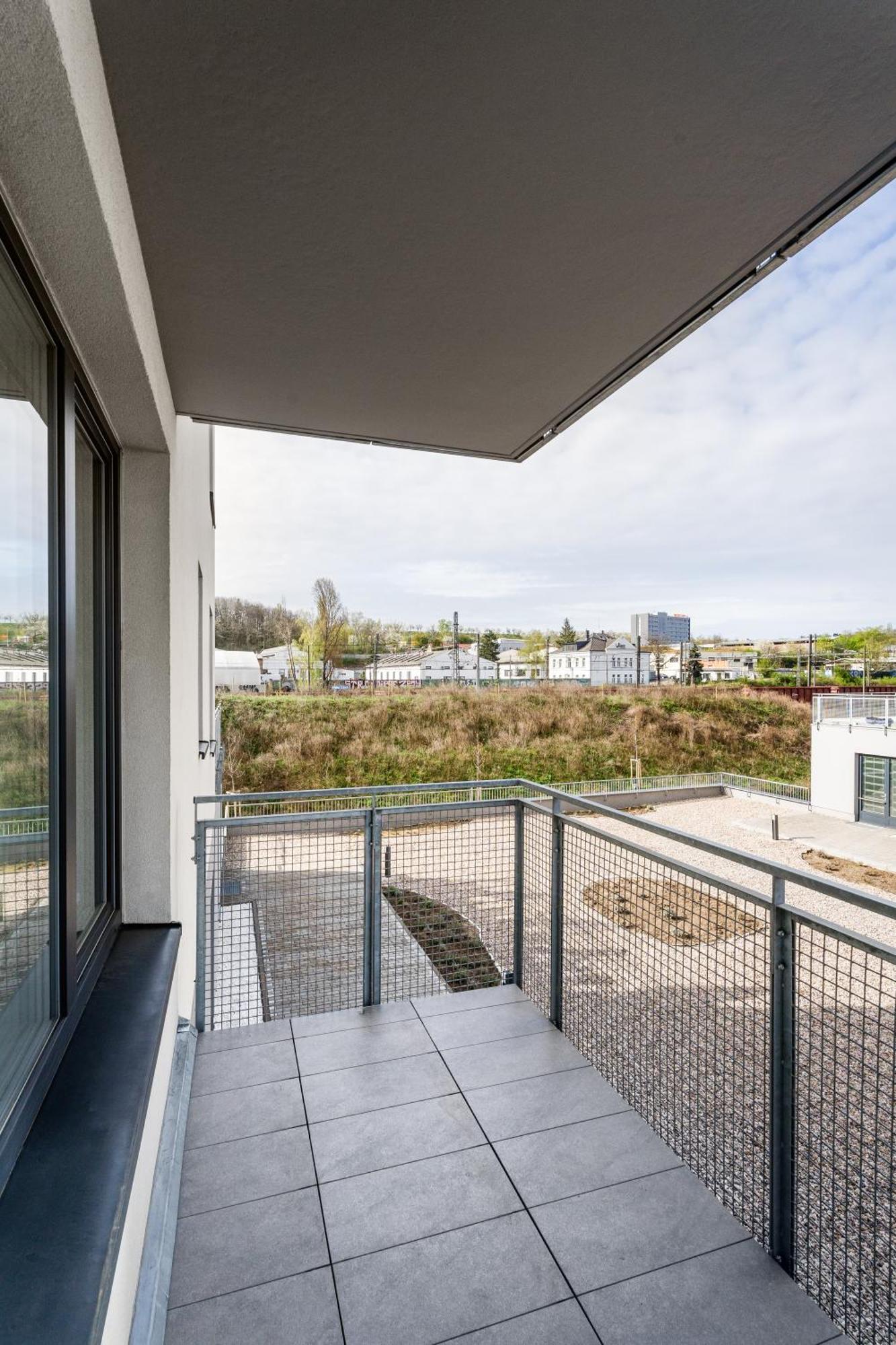 Apartment Auriapartments Liben Novy 1kk S Garazi Prag