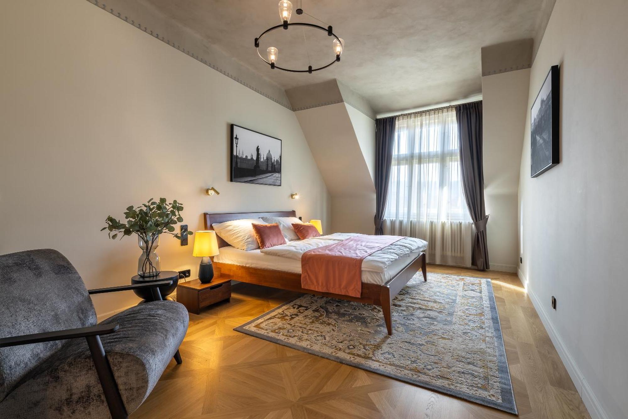 Luxury 2 Bedroom With Ac In The Old Town Apartment