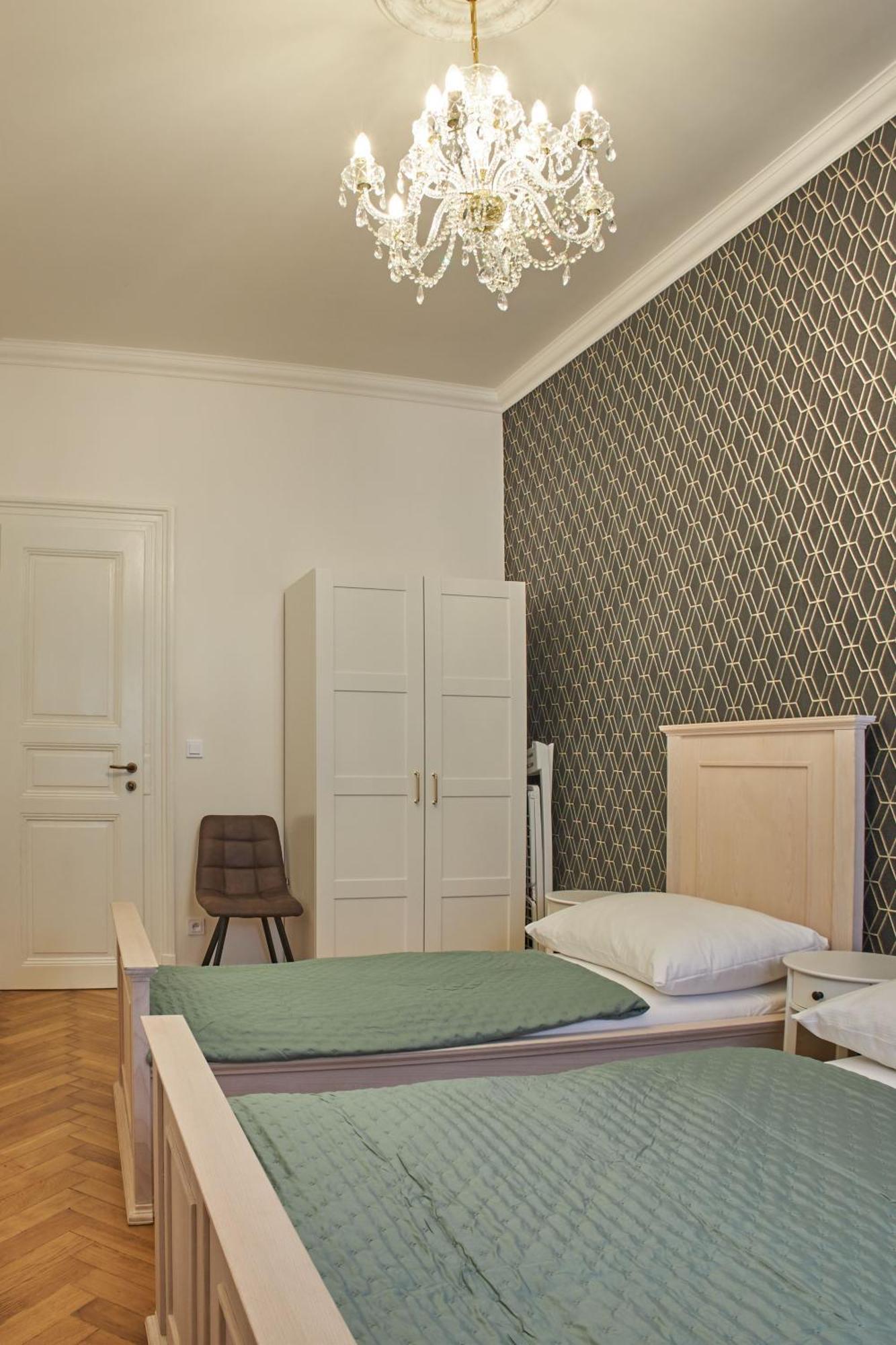 National Theatre Elegance Prague