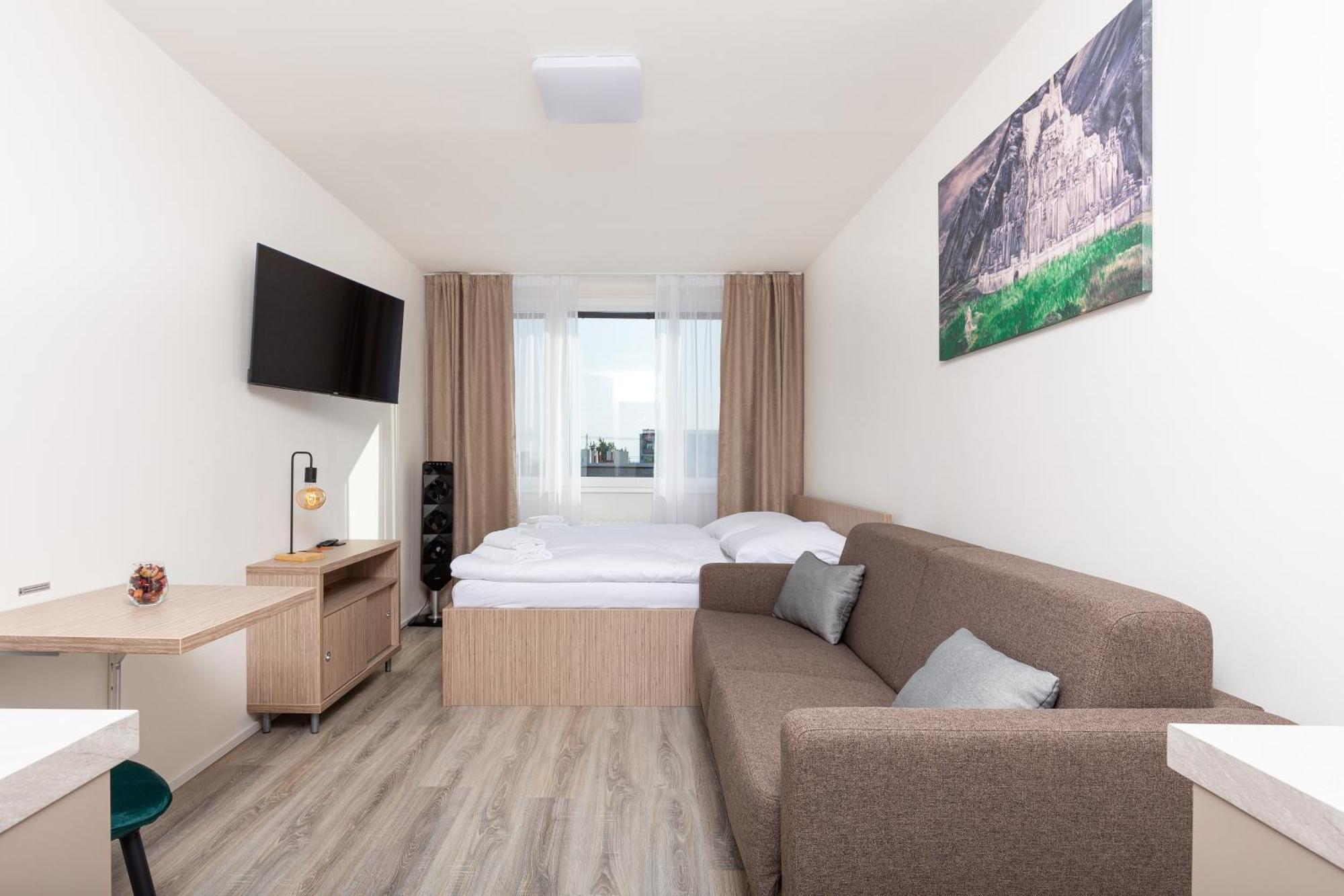 Skyline Apartment