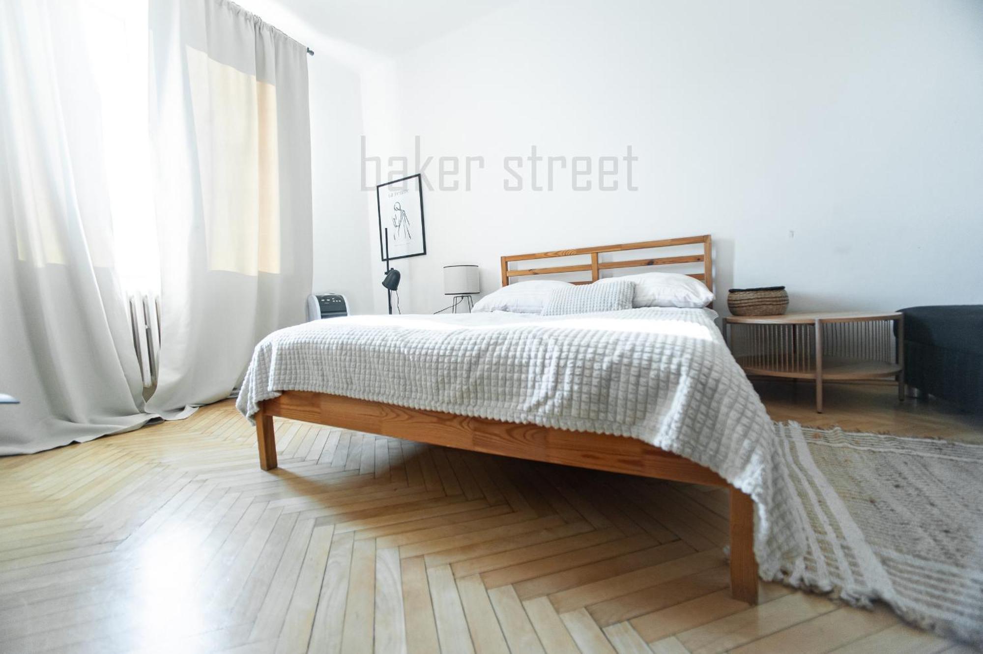 One Bedroom Close To Castle Apartment