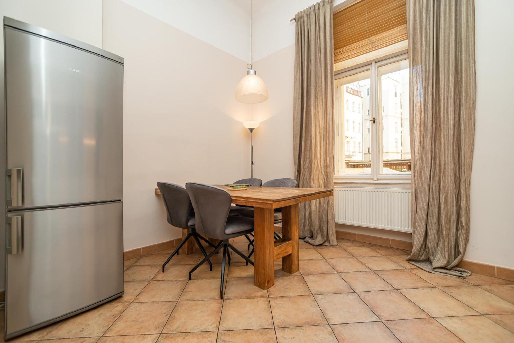 Large And Modern In The Heart Of Apartment Prag