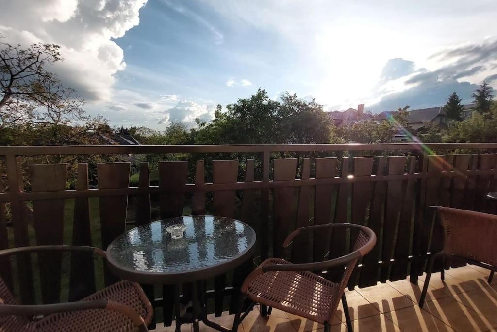 Klasicky Dum, 5 Loznic , 5 Bedrooms, Feriehus Prag