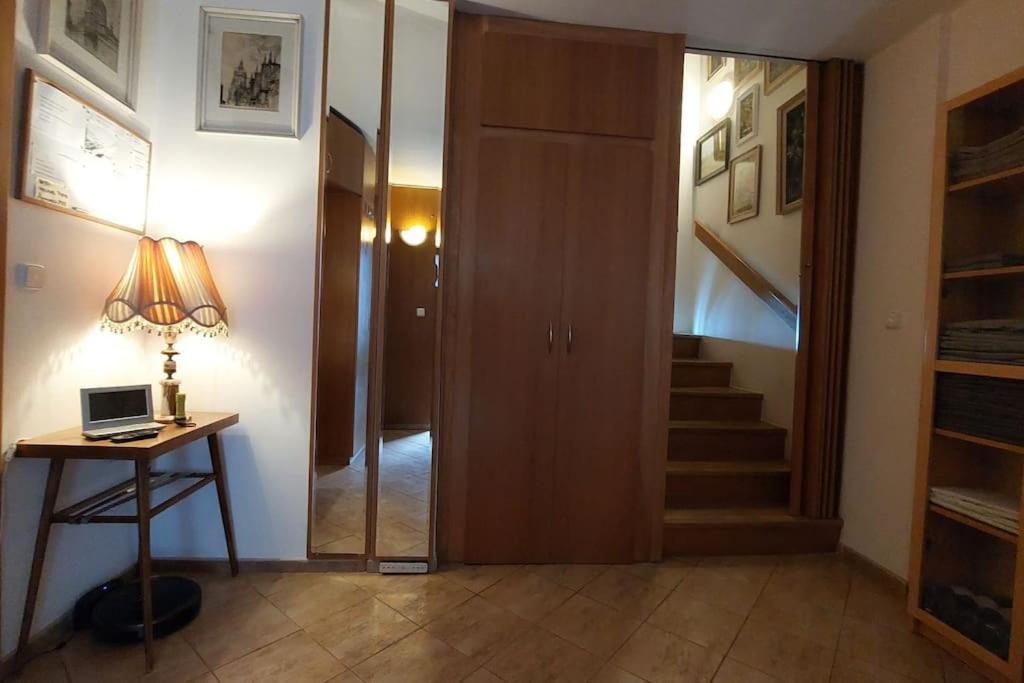 Feriehus Klasicky Dum, 5 Loznic , 5 Bedrooms, Prag