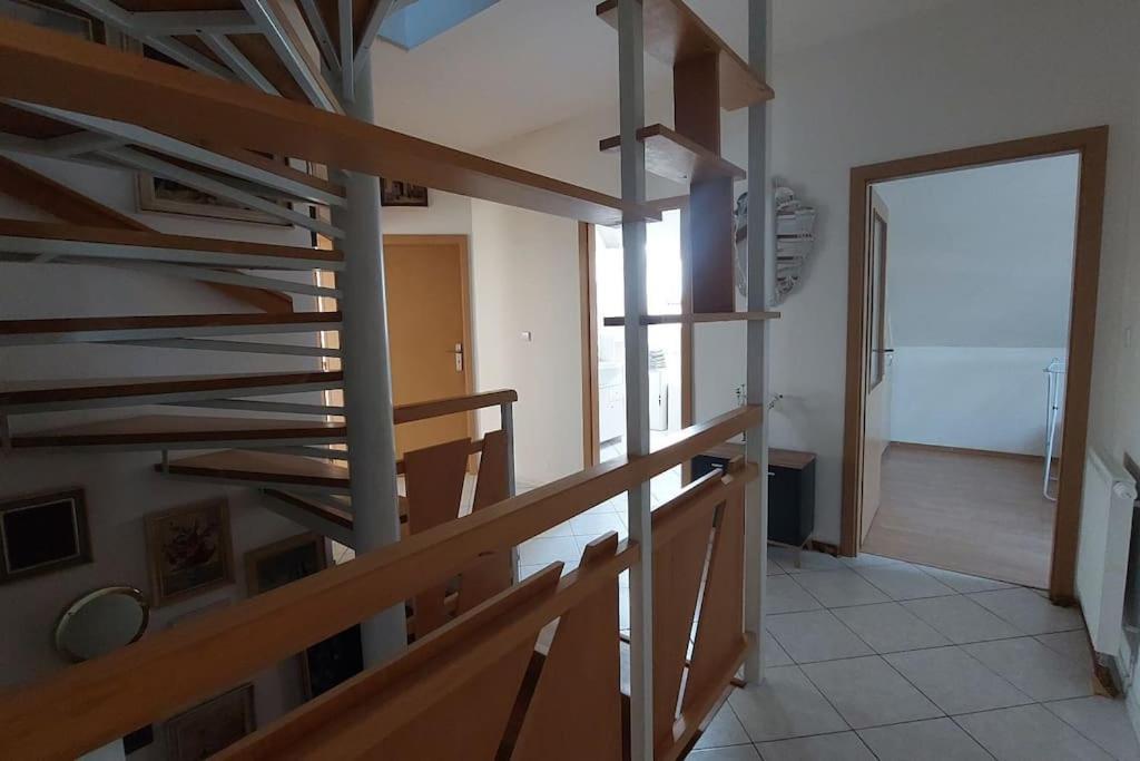 Klasicky Dum, 5 Loznic , 5 Bedrooms, *