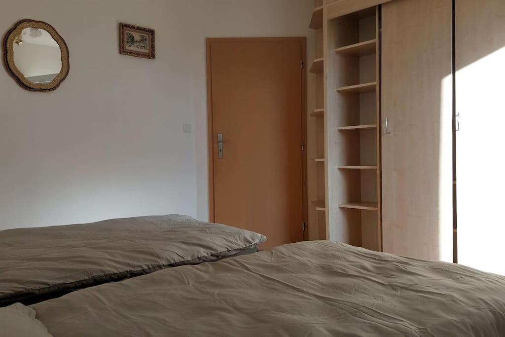 Klasicky Dum, 5 Loznic , 5 Bedrooms, *
