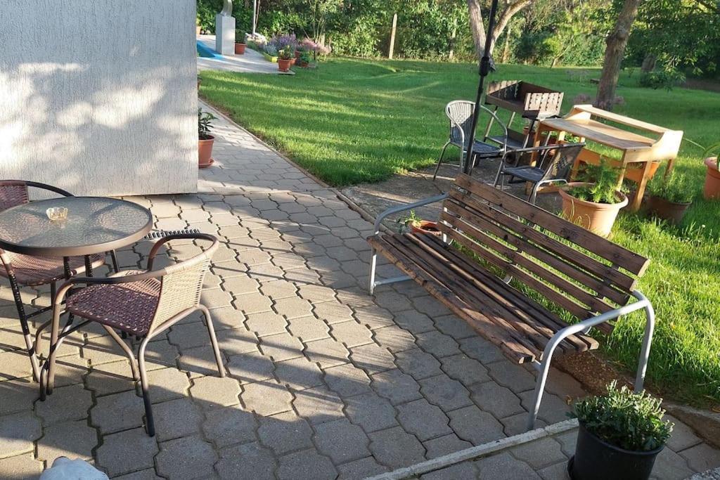 Klasicky Dum, 5 Loznic , 5 Bedrooms, * Prag