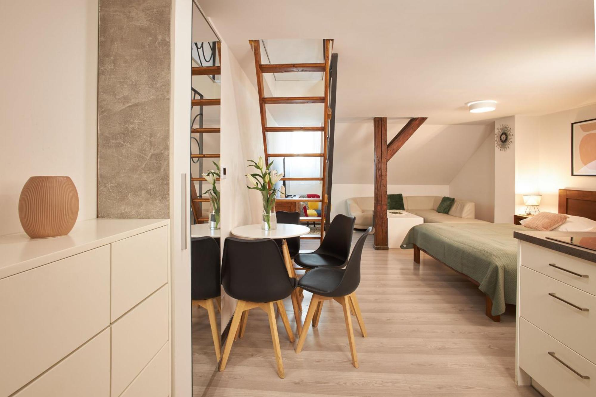 Aparthotel Rybna - Old Town *
