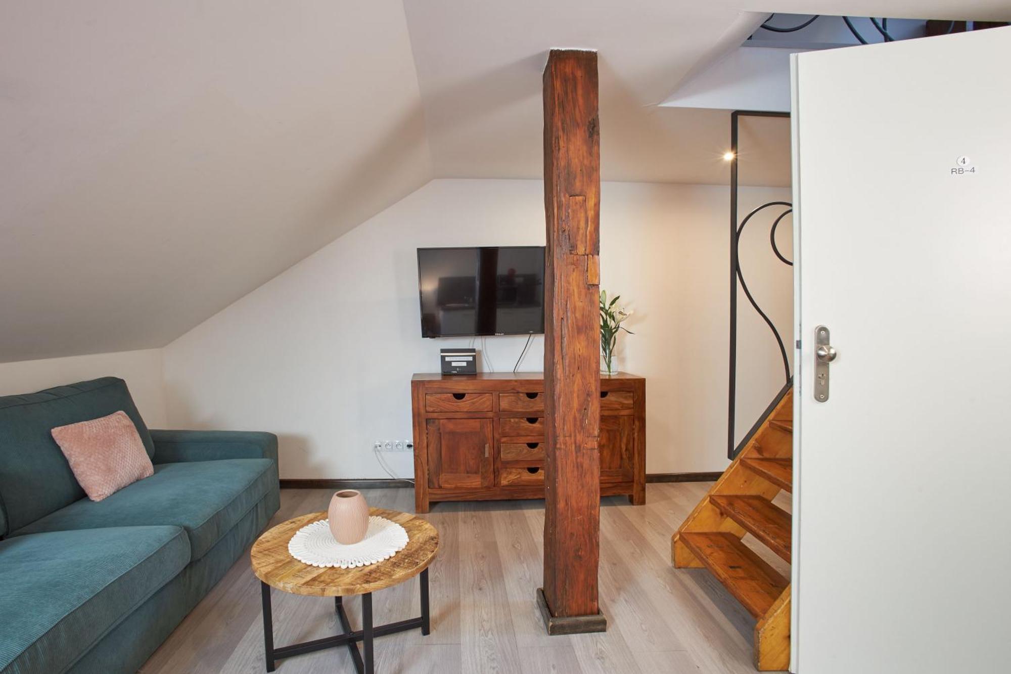 Aparthotel Rybna - Old Town *