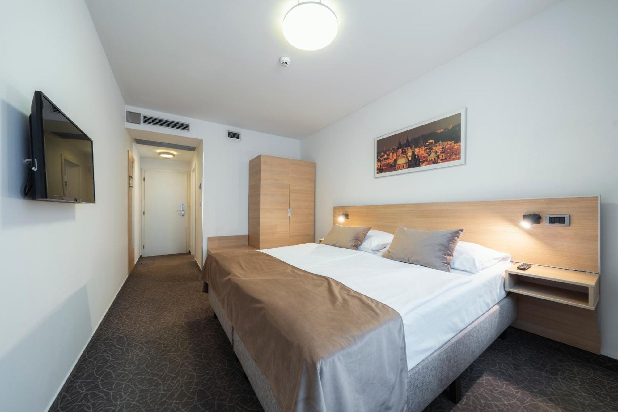 Ehrlich Hotell