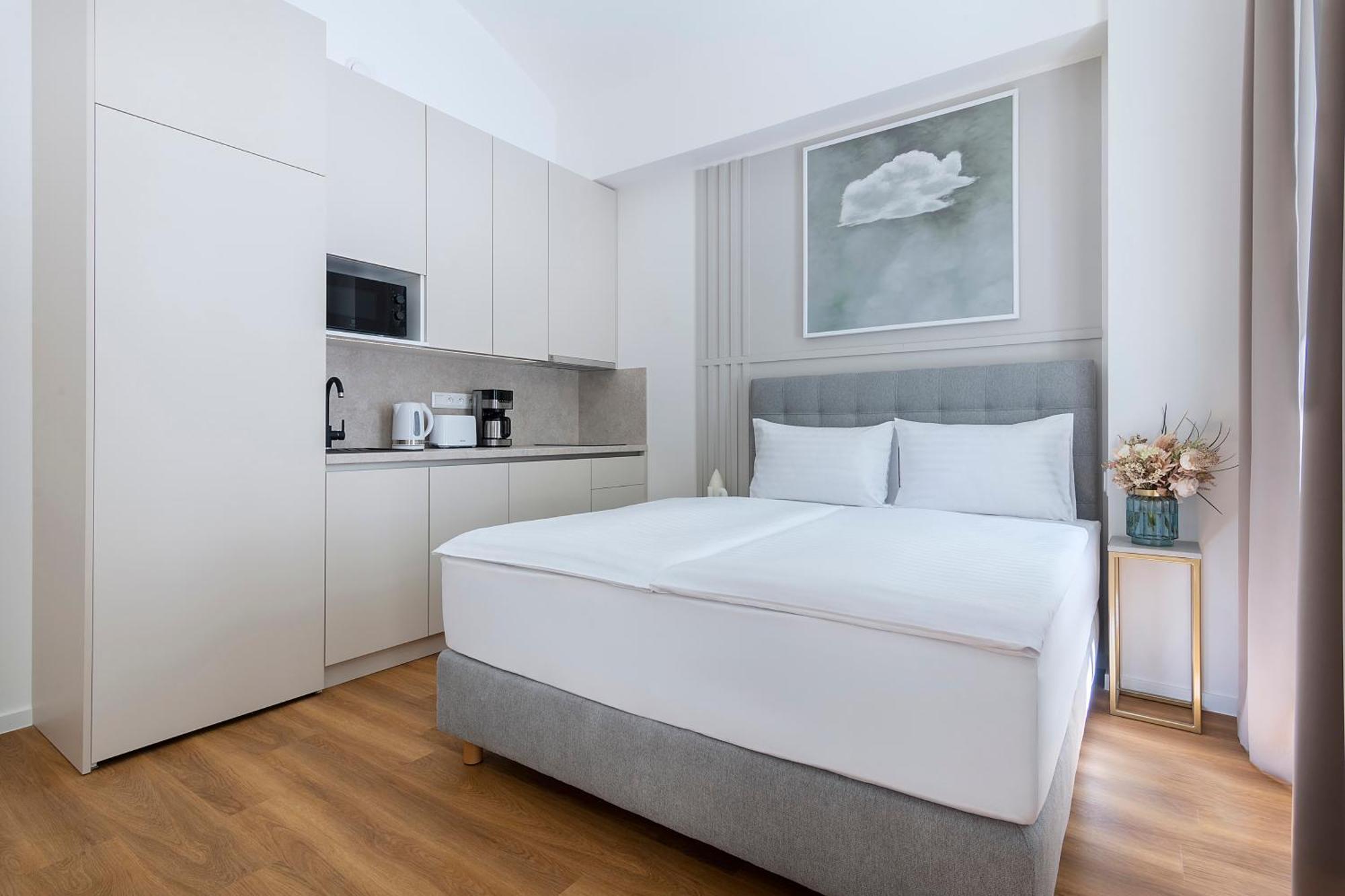 Aparthotel Encore Boutique By Dwellfort