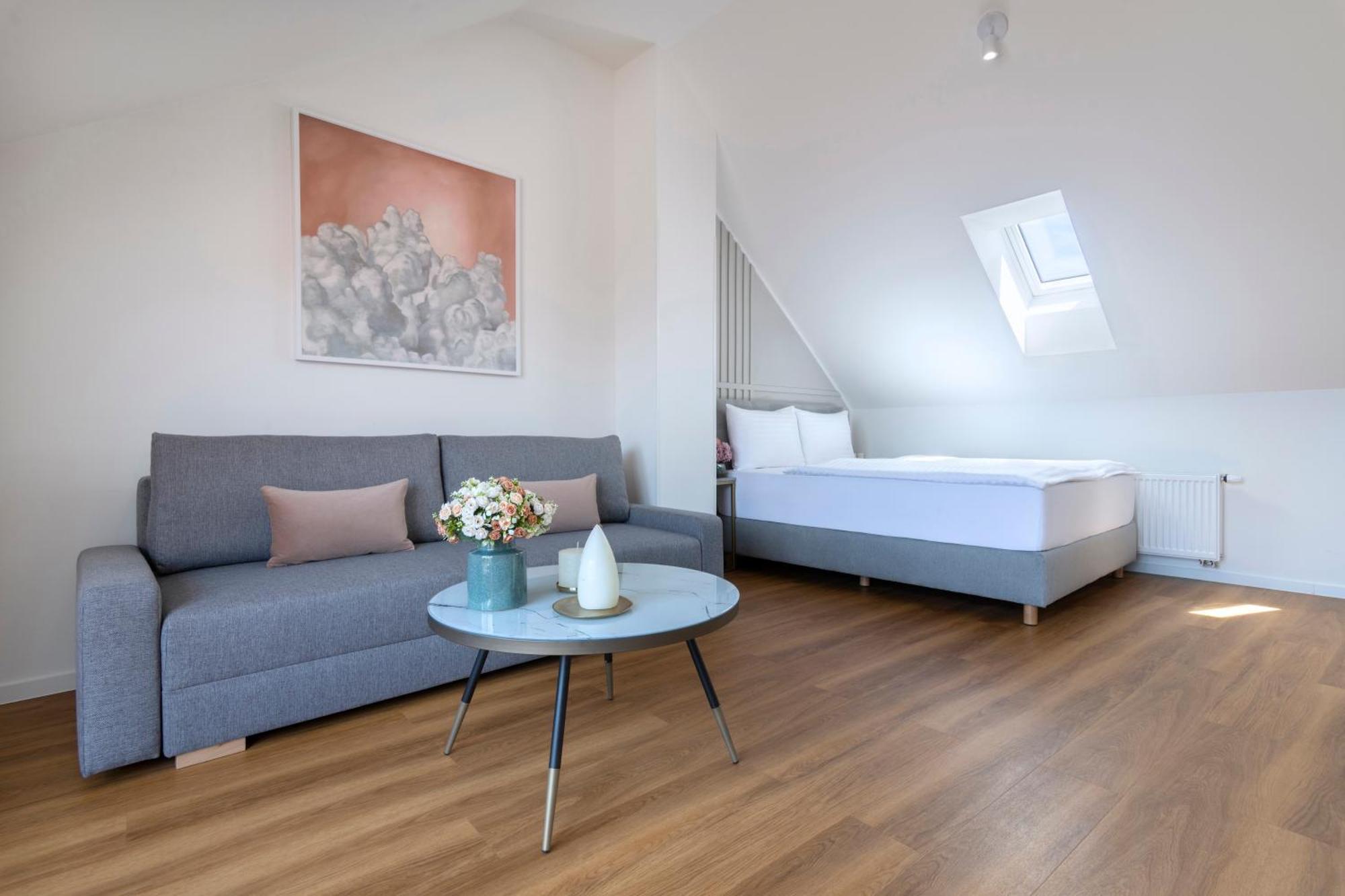 Encore Boutique By Dwellfort Prag