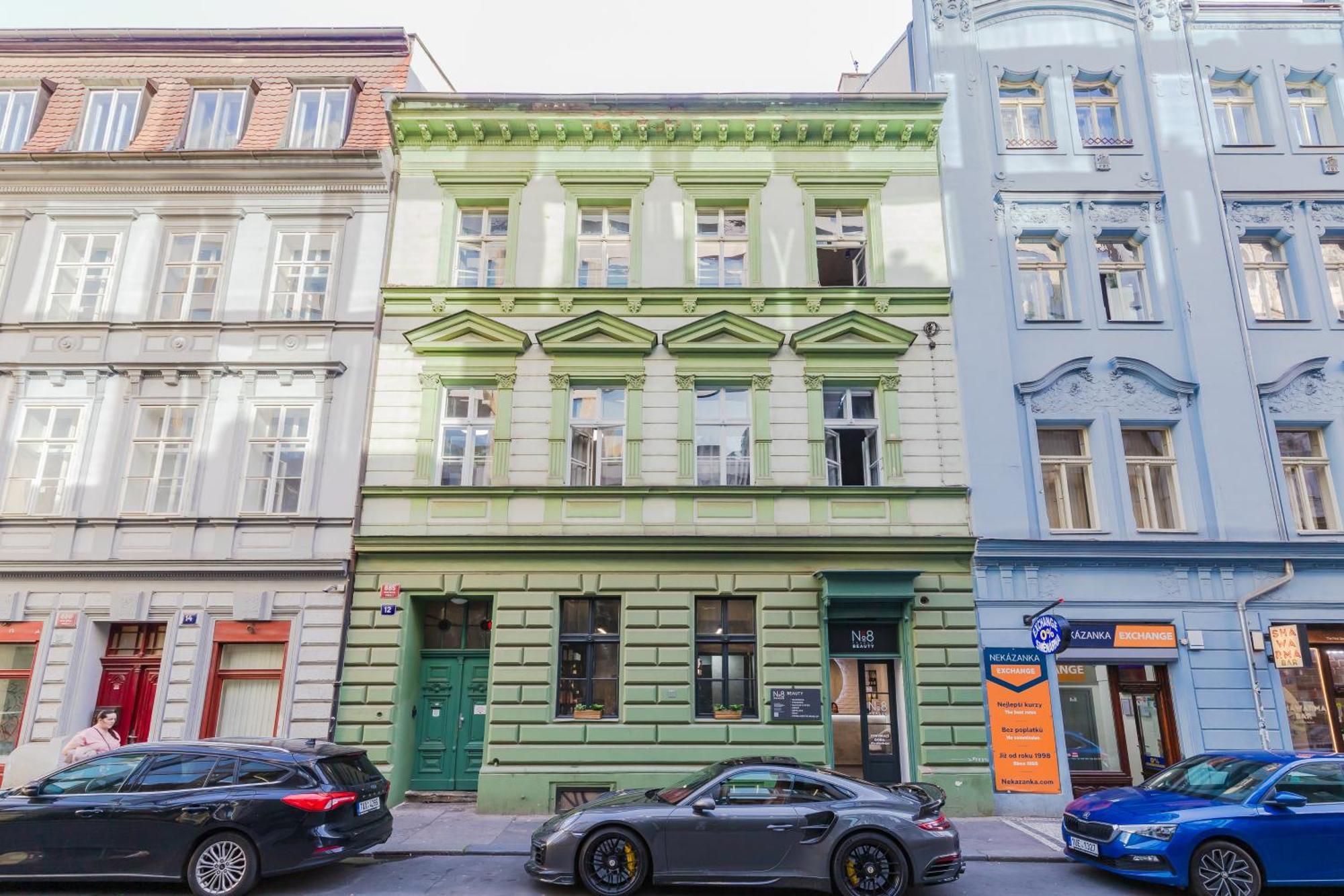 Loft Lägenhet *
