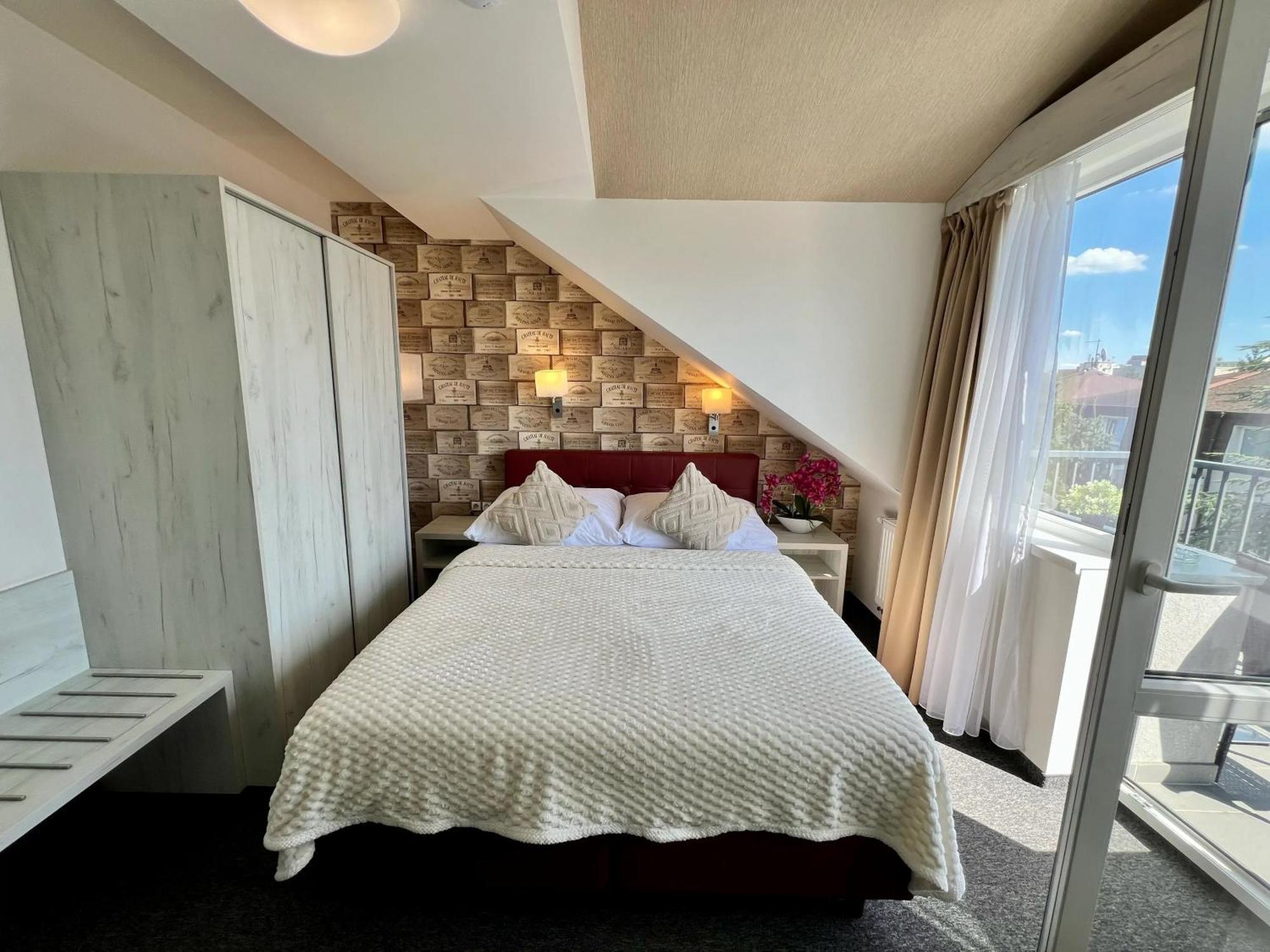 Grand Petit Hotel Prag