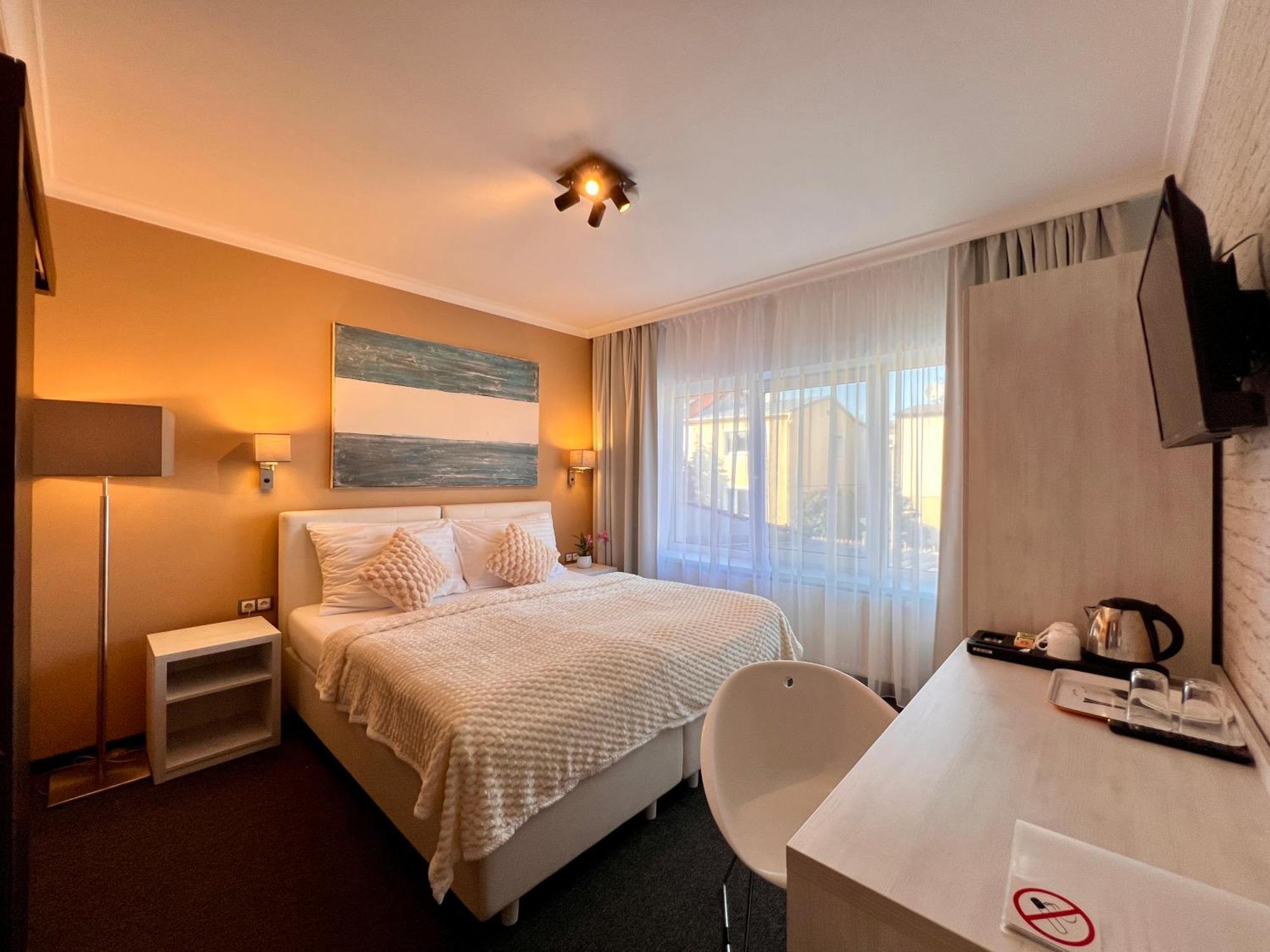 Grand Petit Hotel