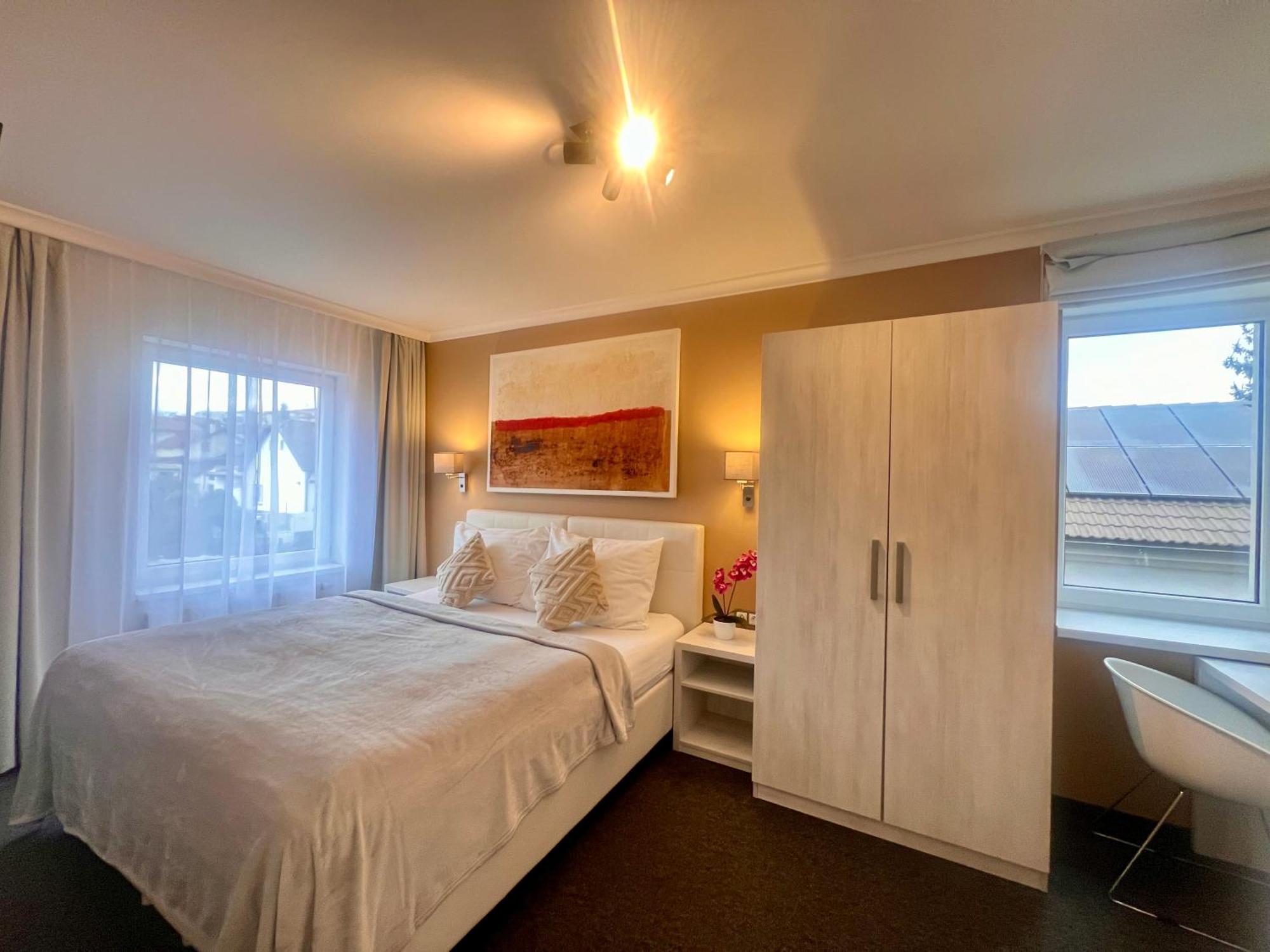 Hotel Grand Petit