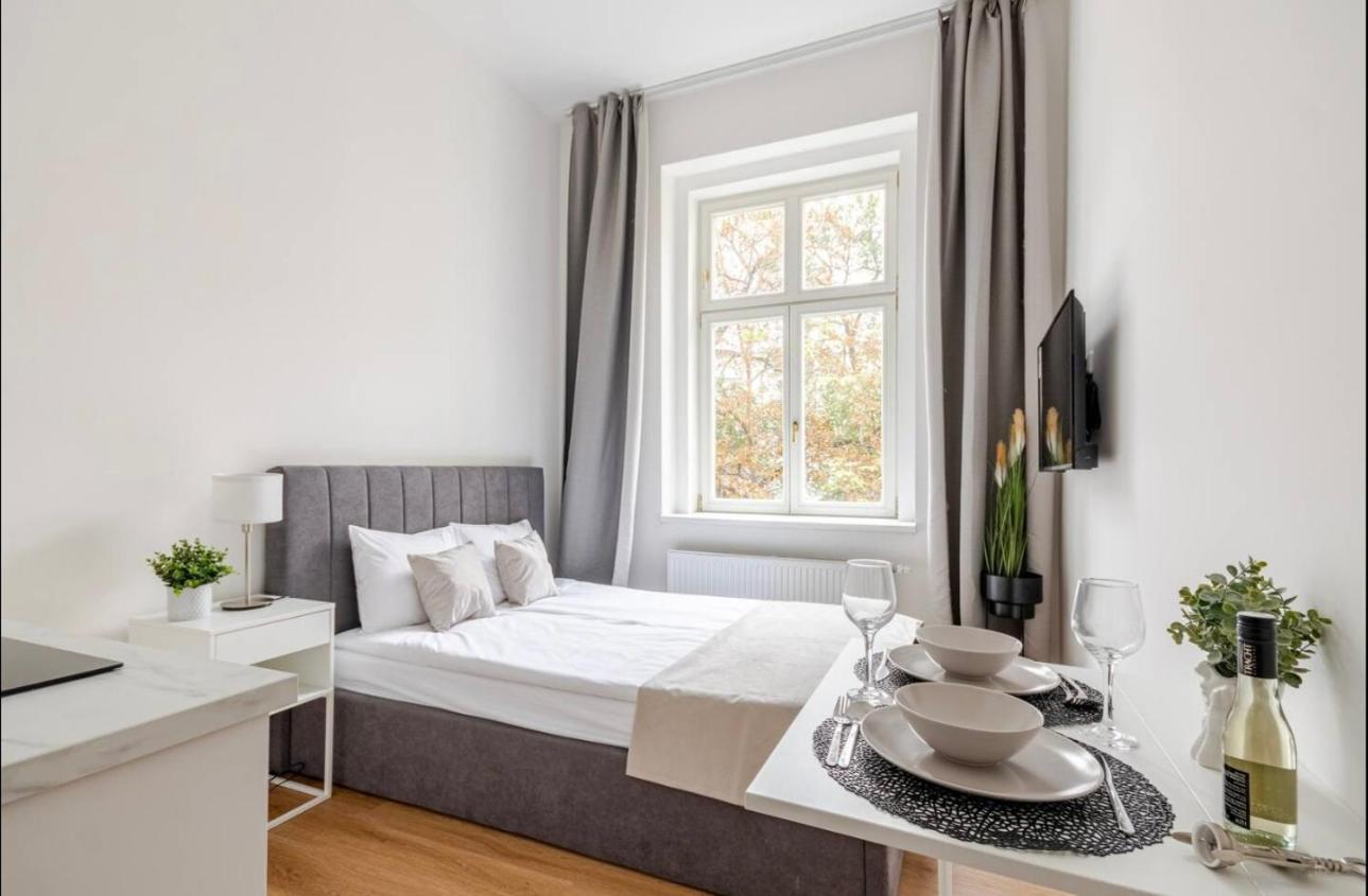 Namesti Miru Apartmán