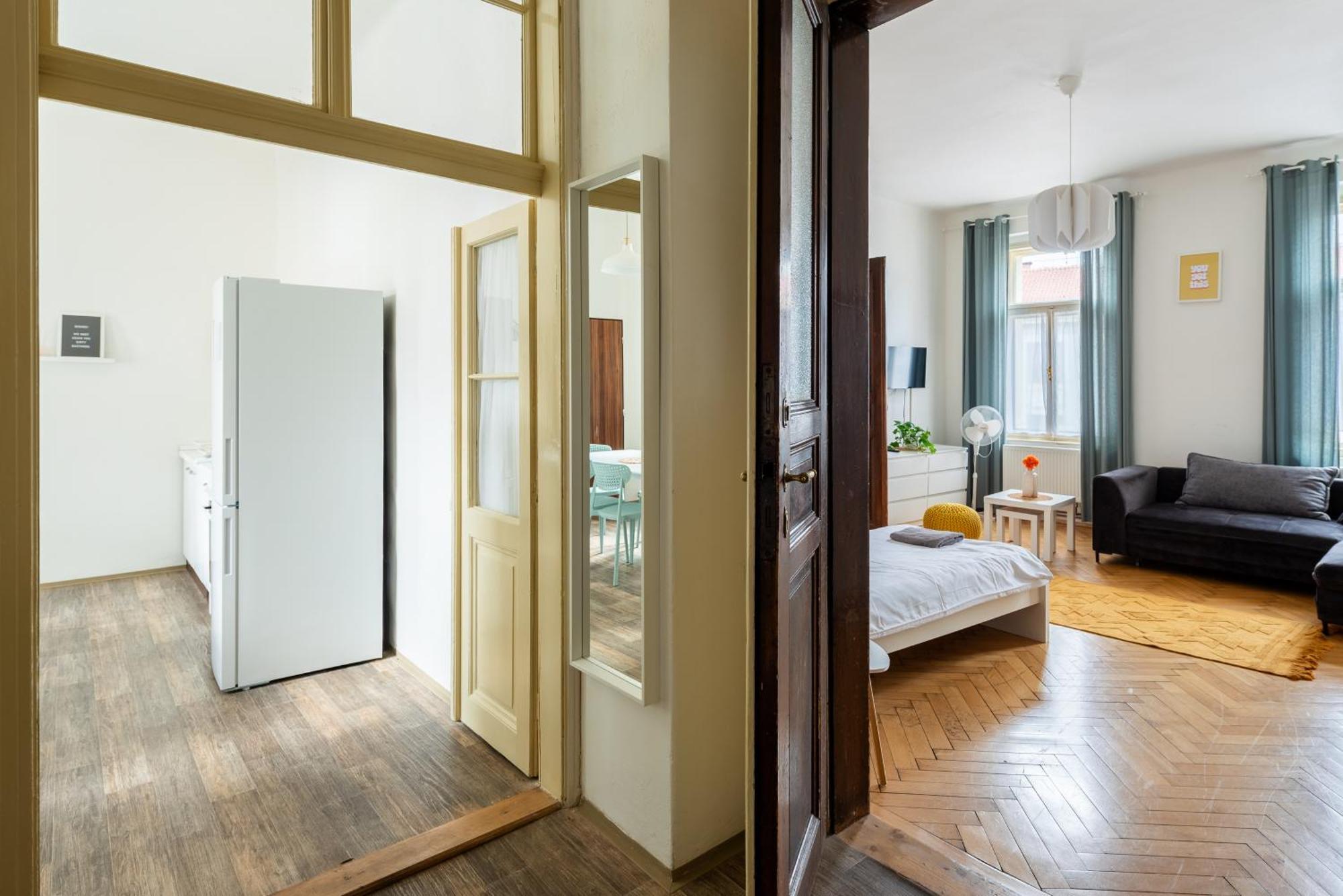 Apartment Tesnov
