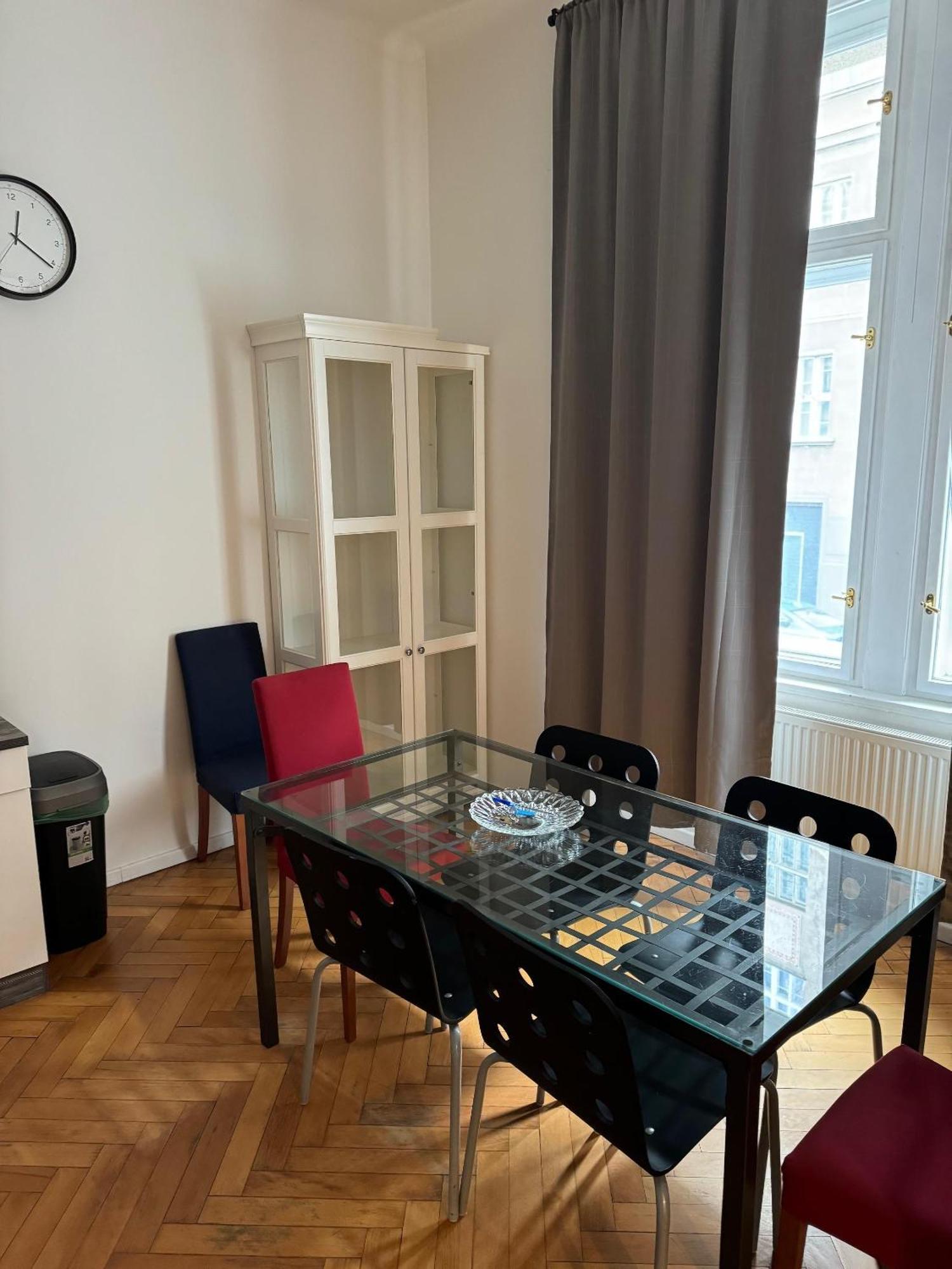 Spacious 2 Bedroom With Terrace * Prag
