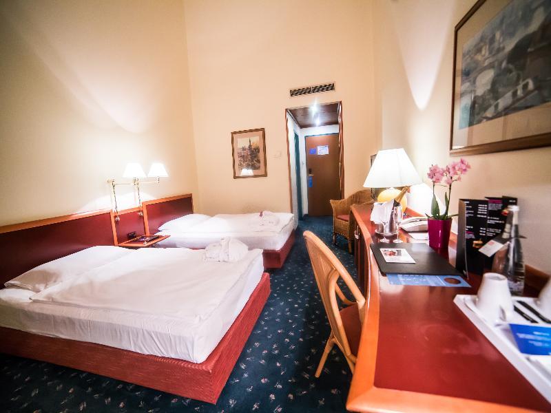 Nh Hotel Prag