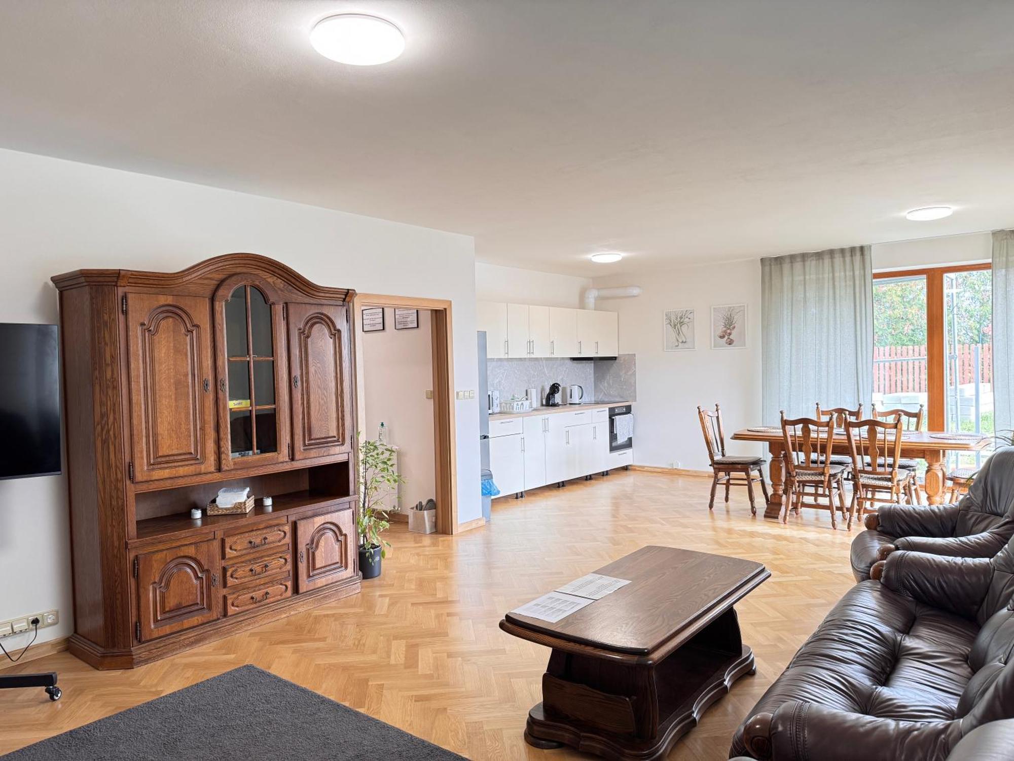 Familyvilla, New 4 Luxury Big Apartments, Parking Apartment *