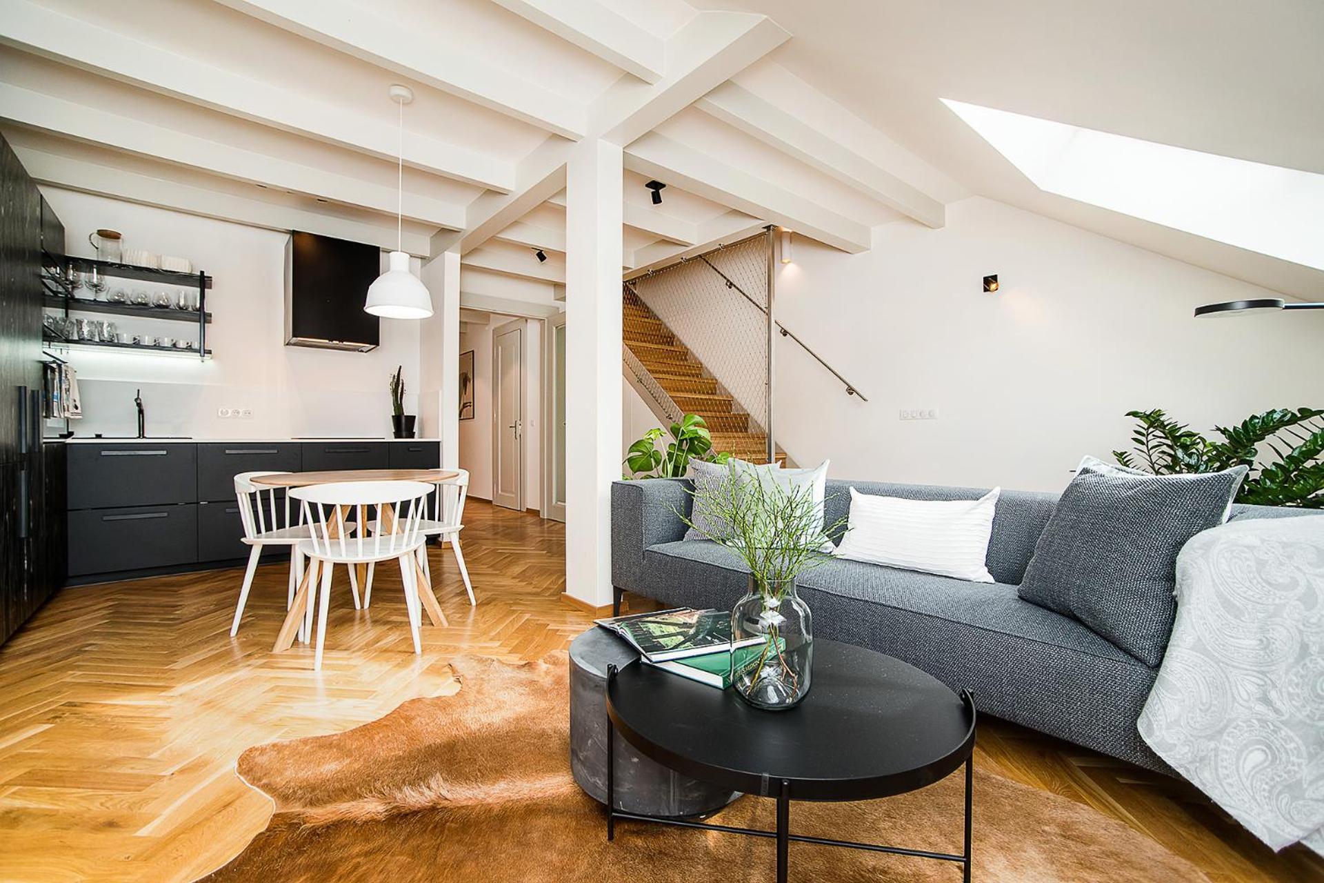 Large And Modern In The Heart Of *