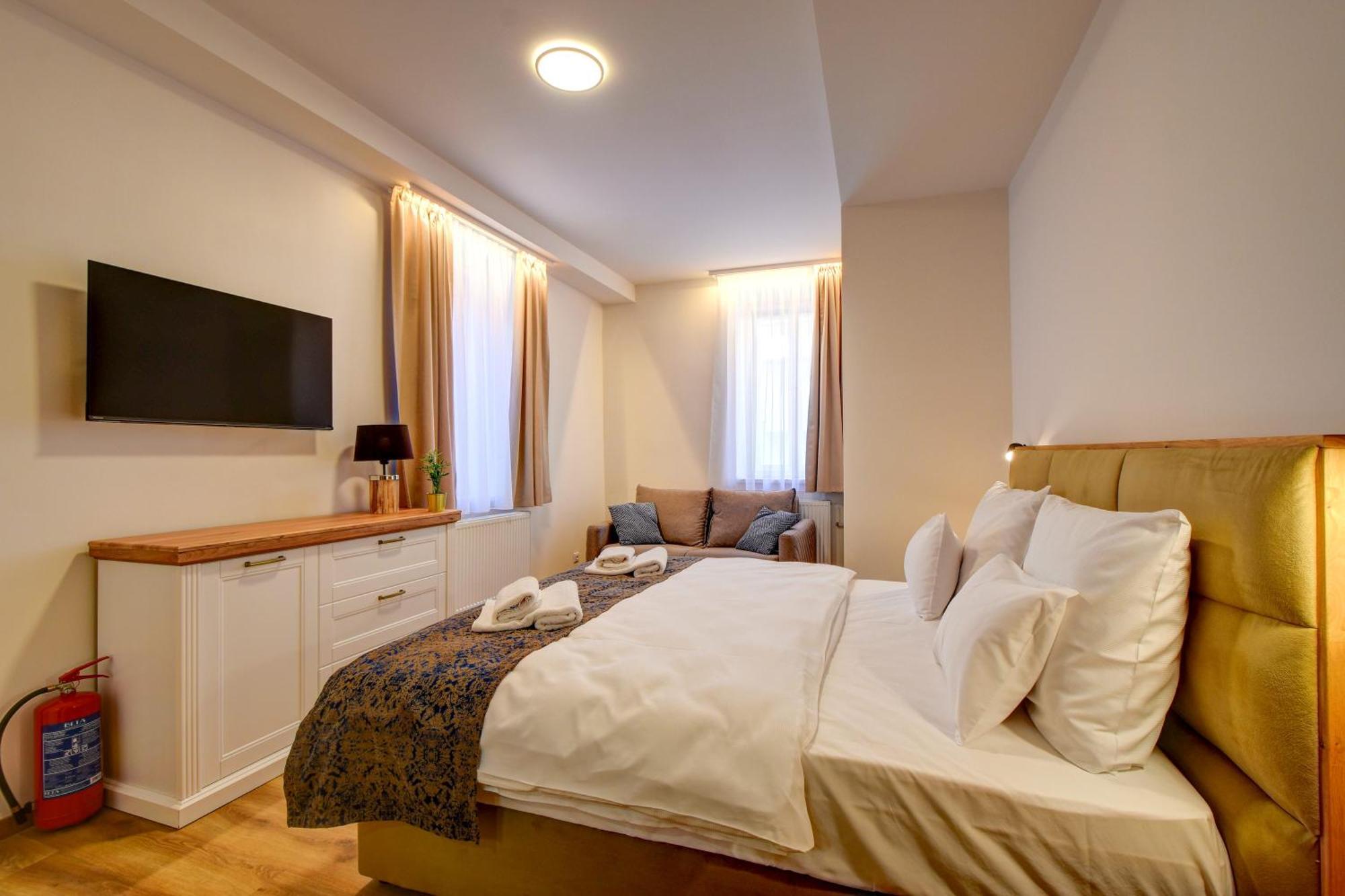 Karlova Hotel 4*