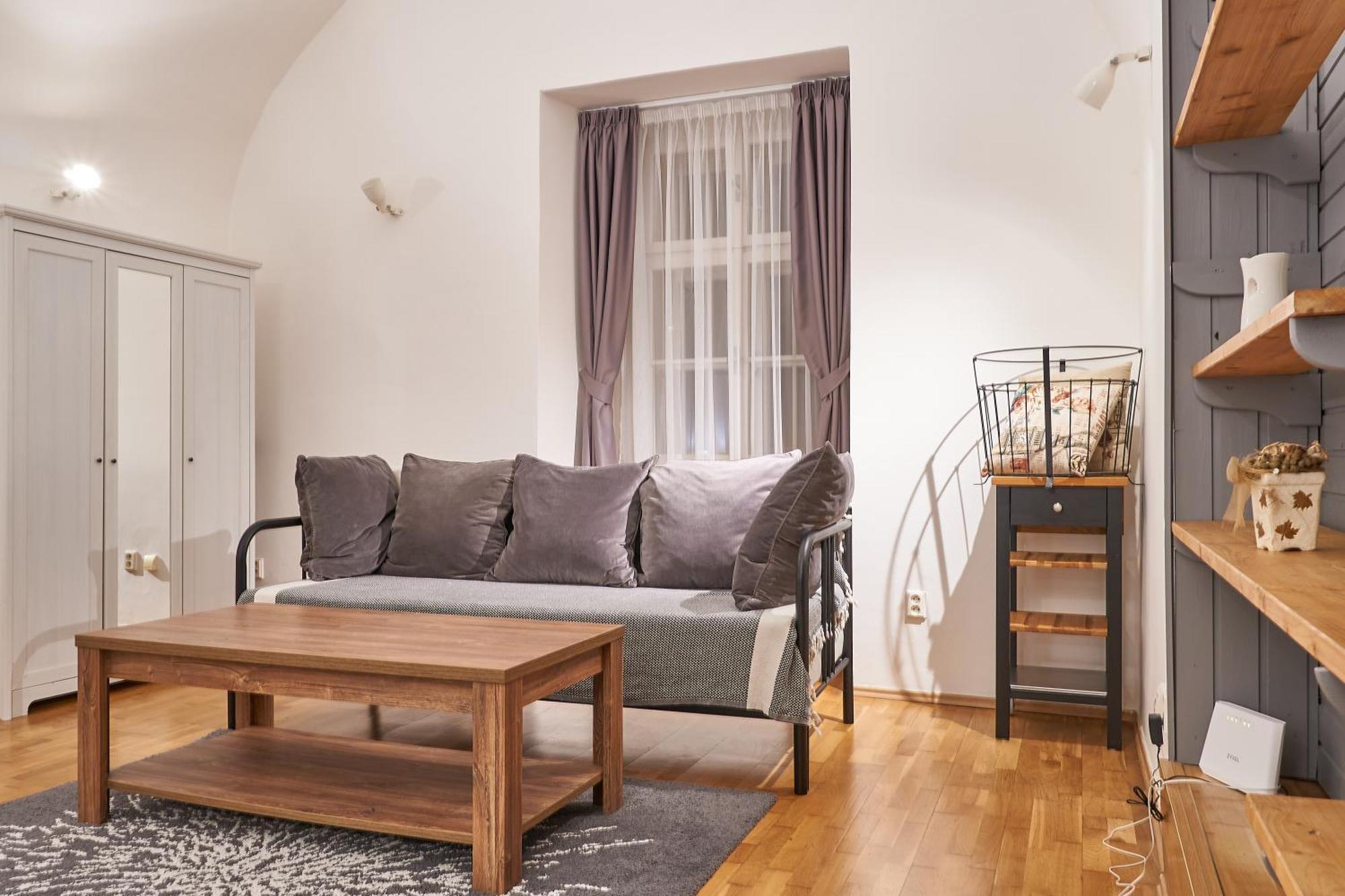 Hotell U 3 Pstrosu 4*