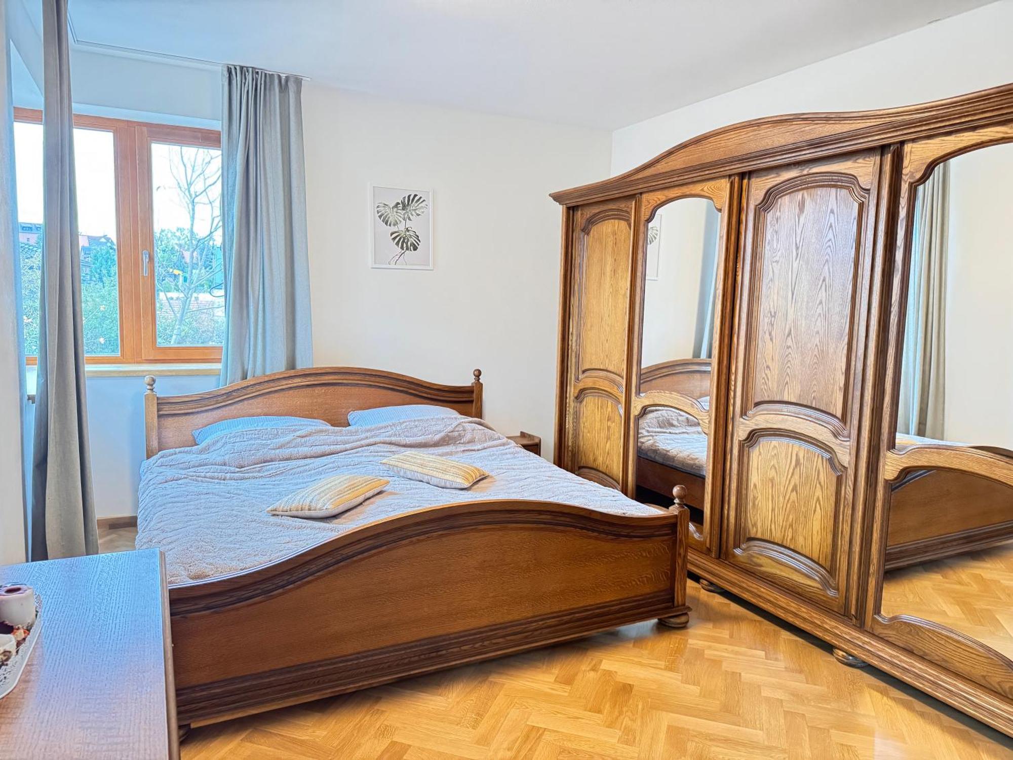 Apartment Familyvilla, New 4 Luxury Big Apartments, Parking *