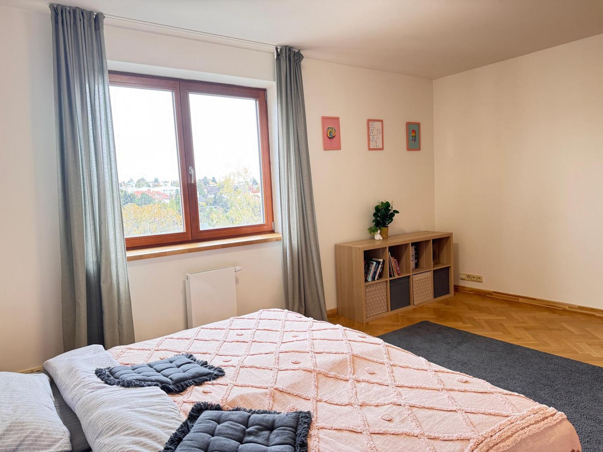 Apartment Familyvilla, New 4 Luxury Big Apartments, Parking *