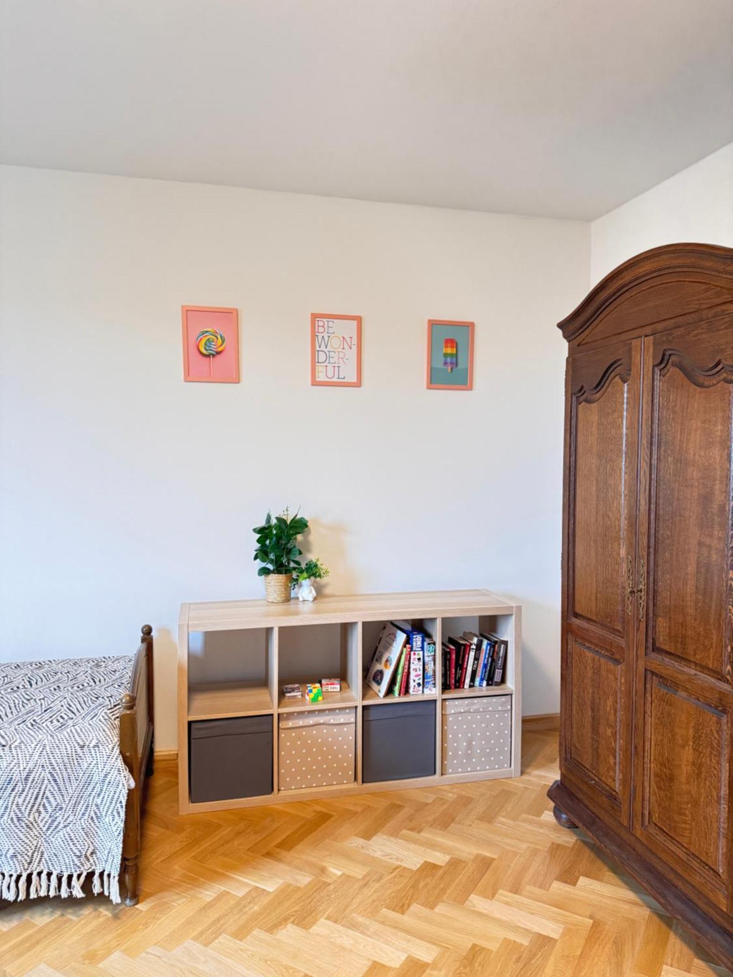 Familyvilla, New 4 Luxury Big Apartments, Parking * Prag