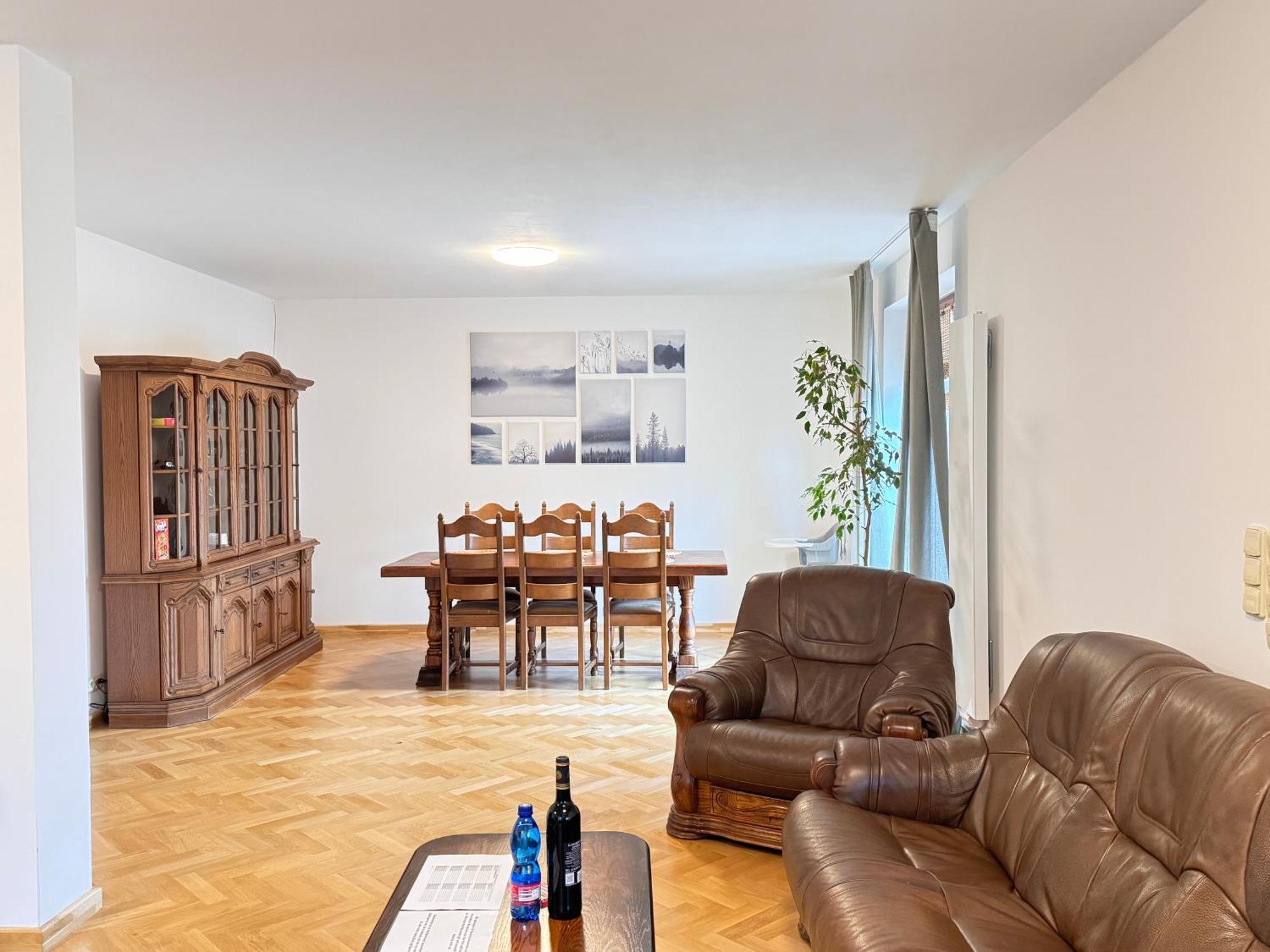 Apartment Familyvilla, New 4 Luxury Big Apartments, Parking