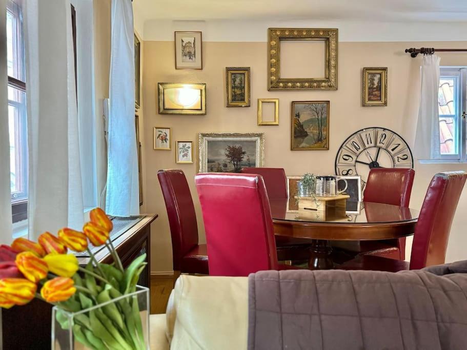 Apartment 2-floor Traditional