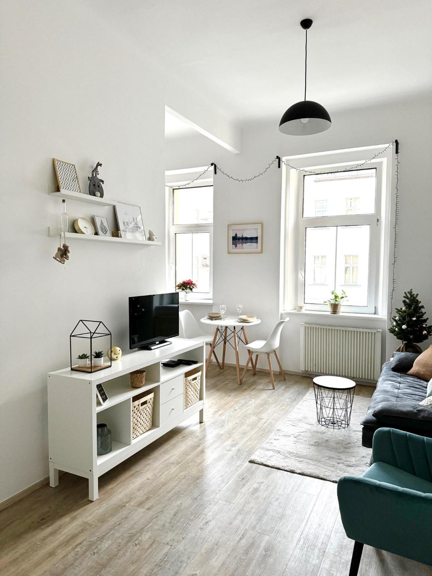 Apartment By Charles Bridge Prag