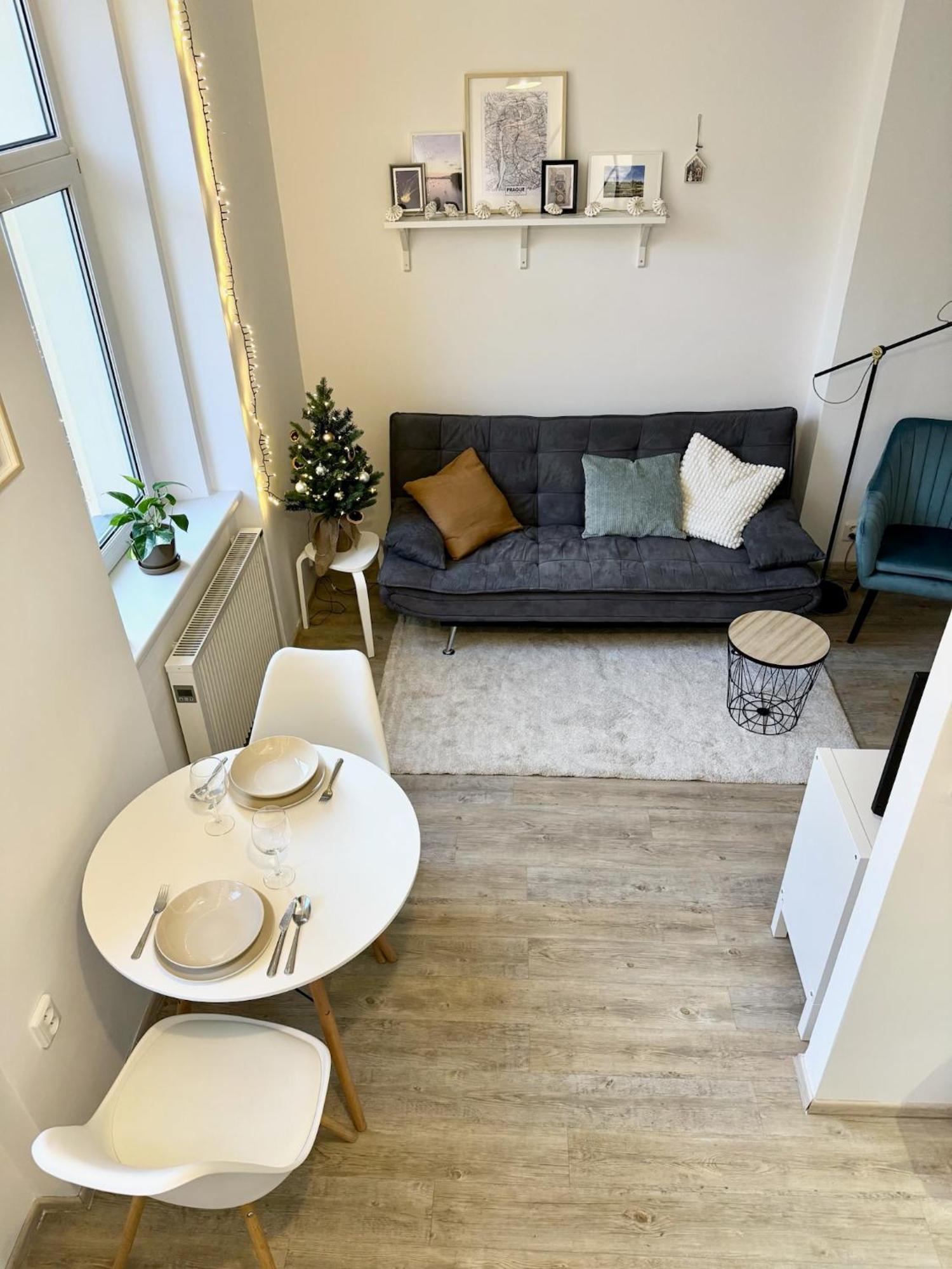 By Charles Bridge Apartment