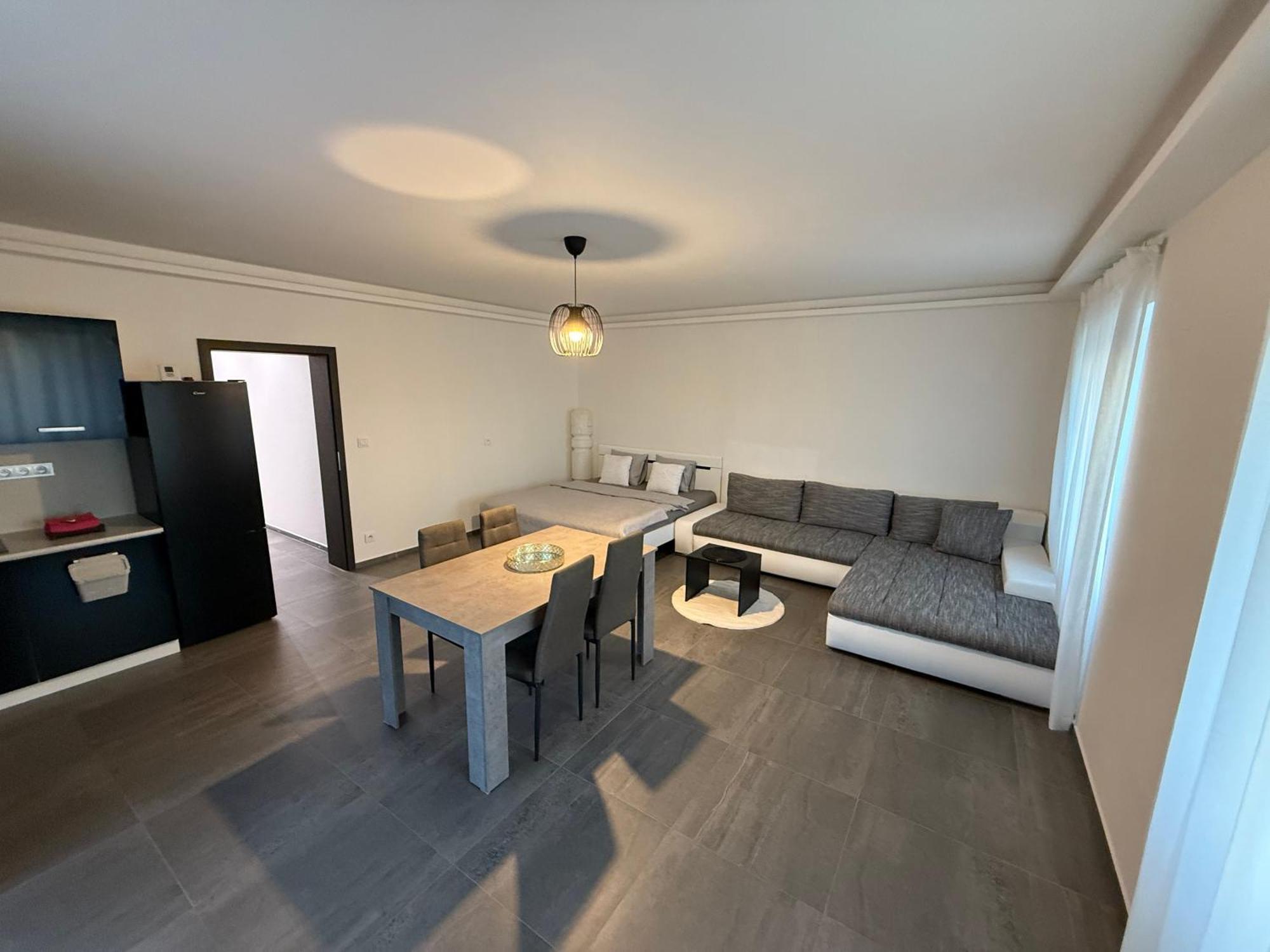 72m2 Private Garden Parking Free Prag