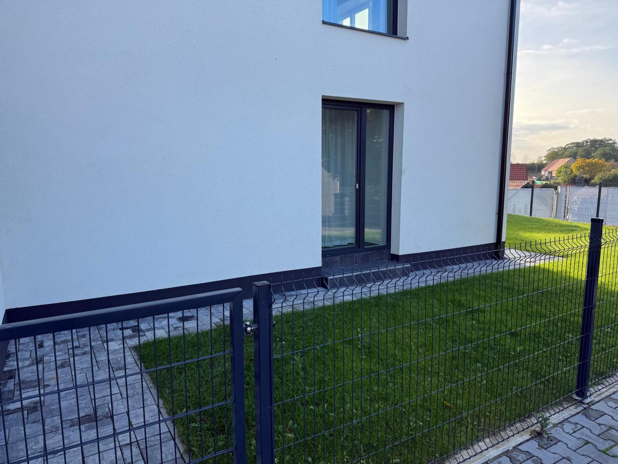 72m2 Private Garden Parking Free