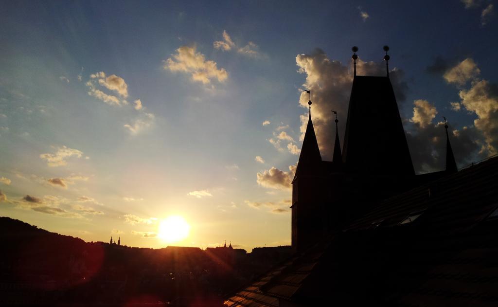 Studio Karluv Most Apartment Prague